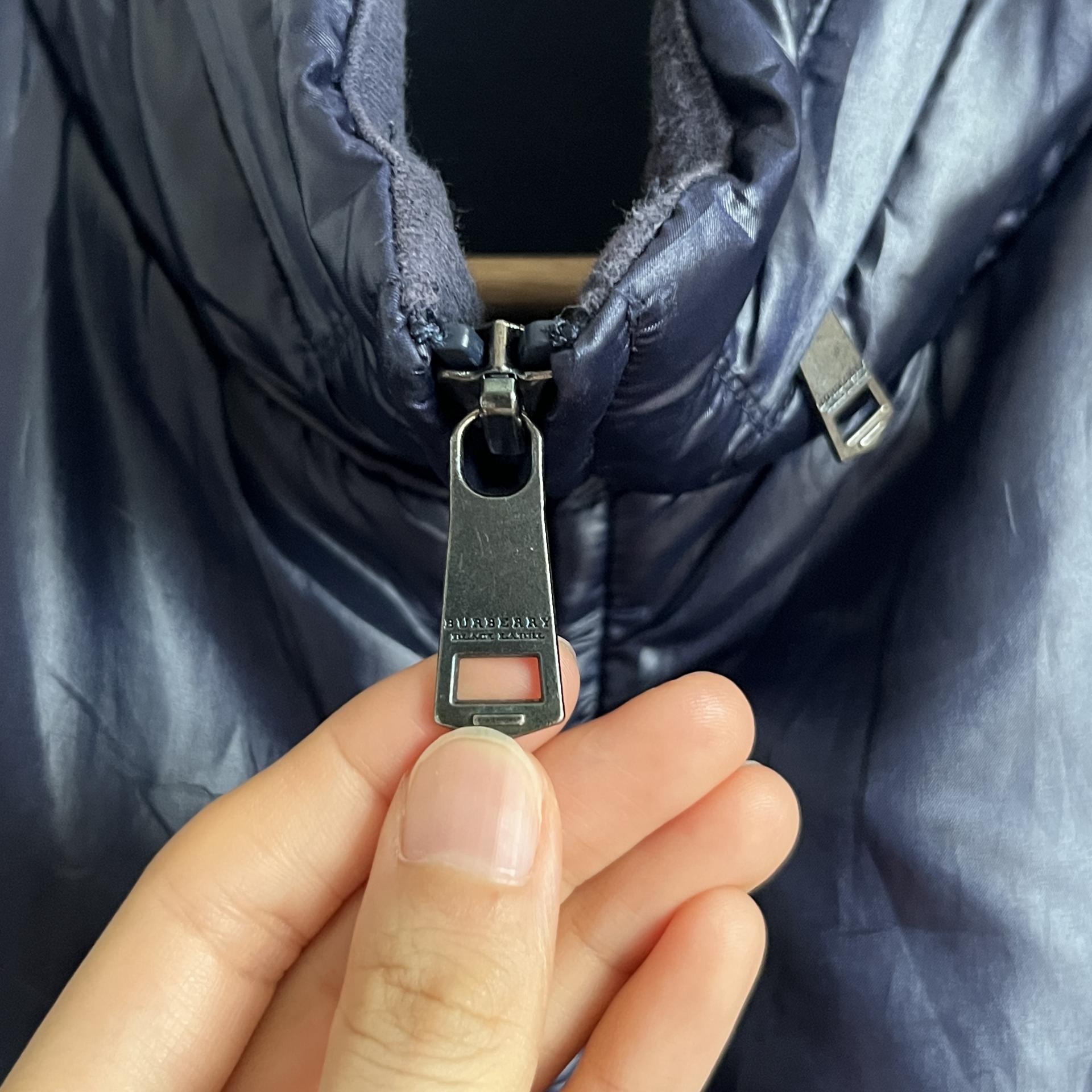 [ WOMAN ] Burberry Black Label Zip-Up Jacket