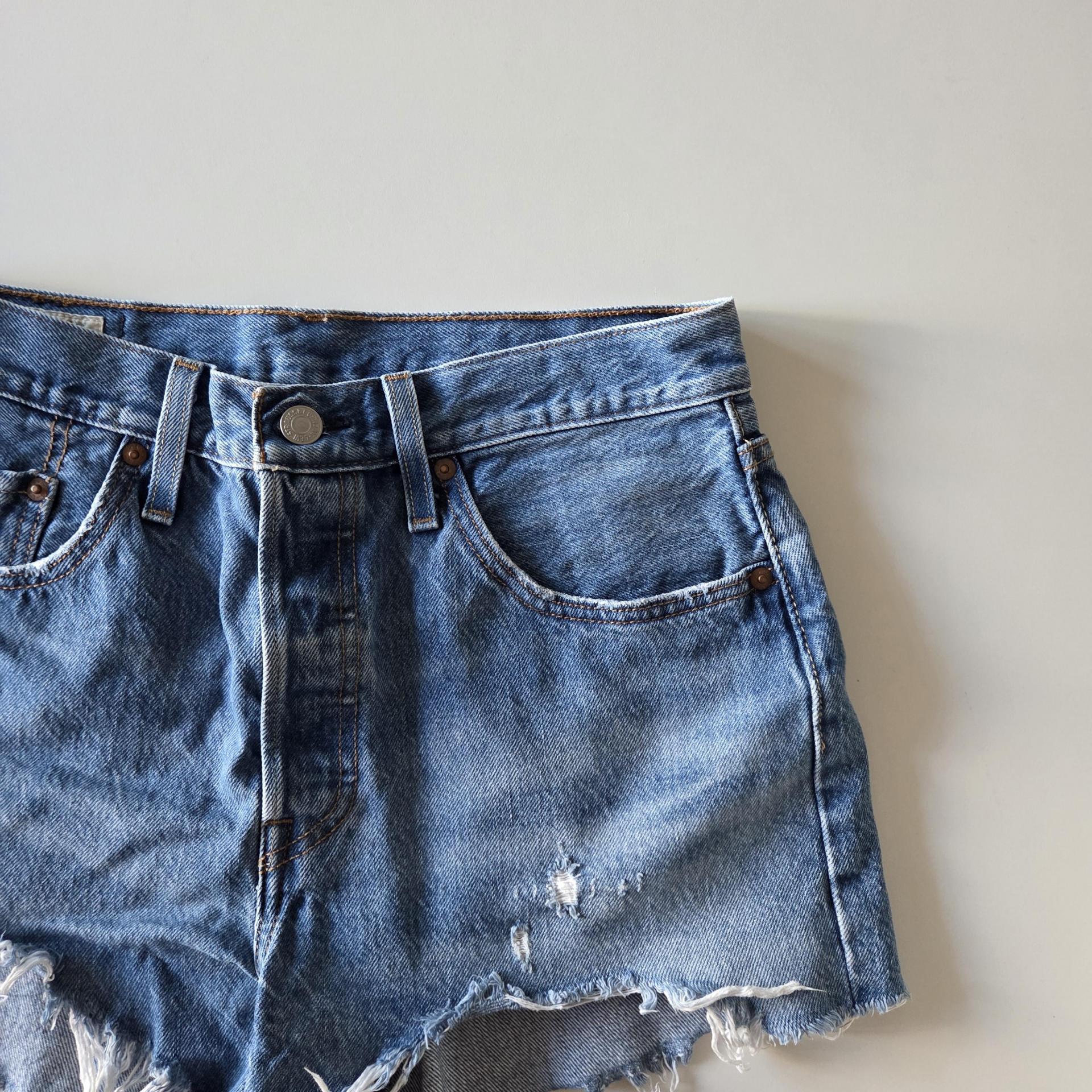 [ WOMAN ] LEVI'S 501 " BIG E " Denim shorts
