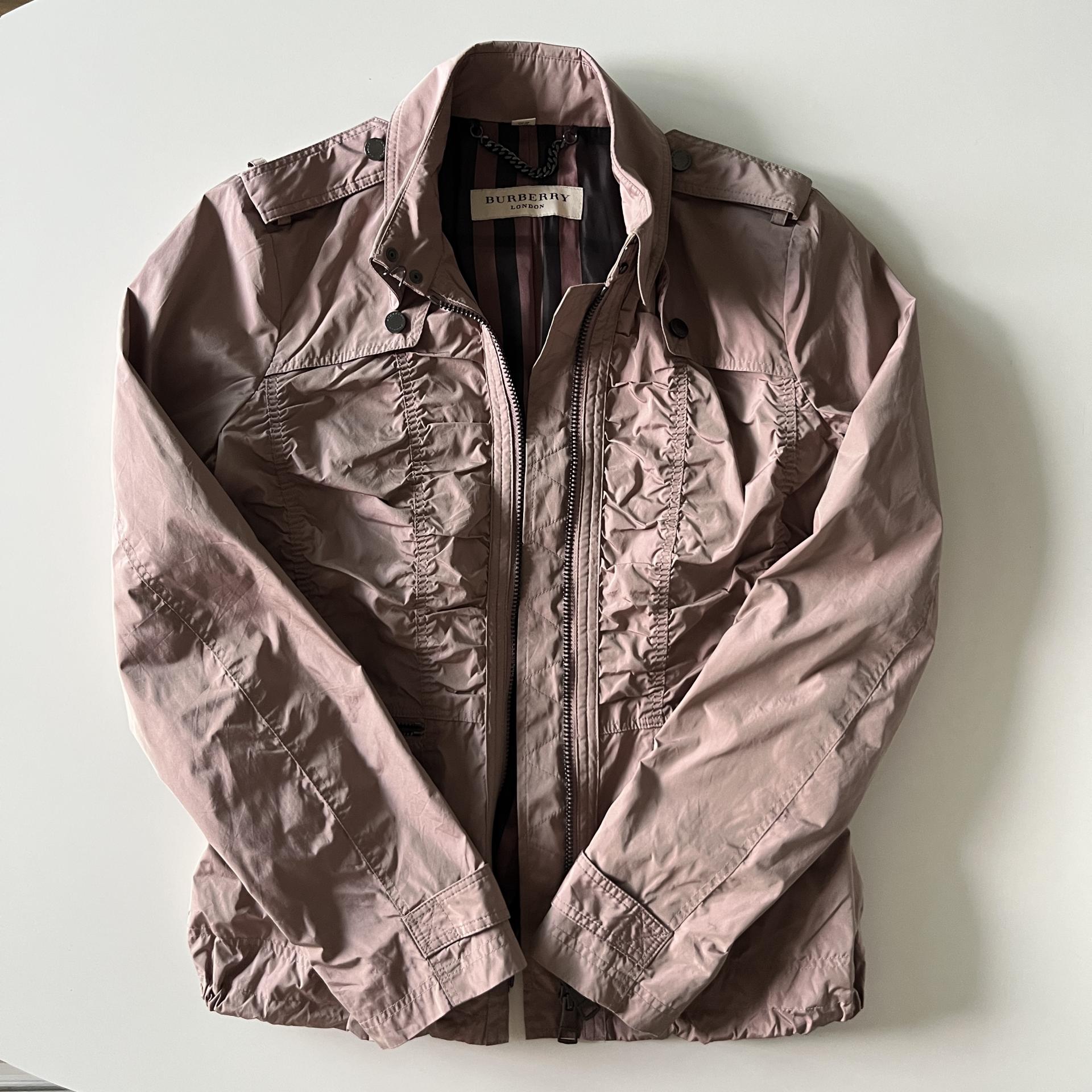 [ WOMAN ] BURBERRY London Shirred Jacket