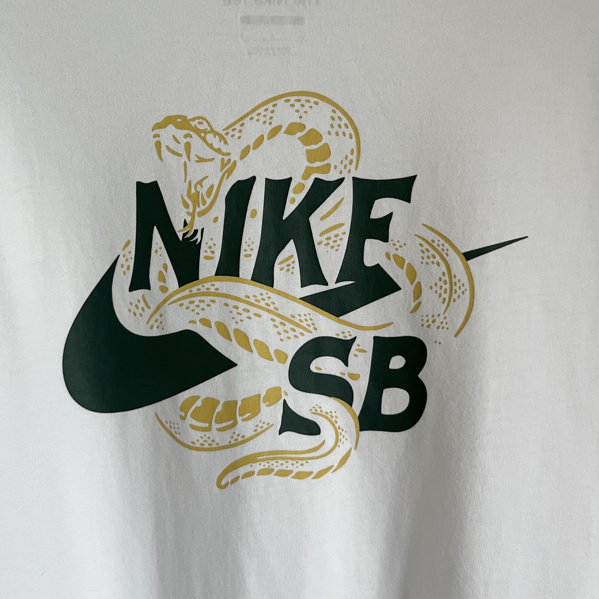[ WOMAN ] NIKE SB Long-Sleeve