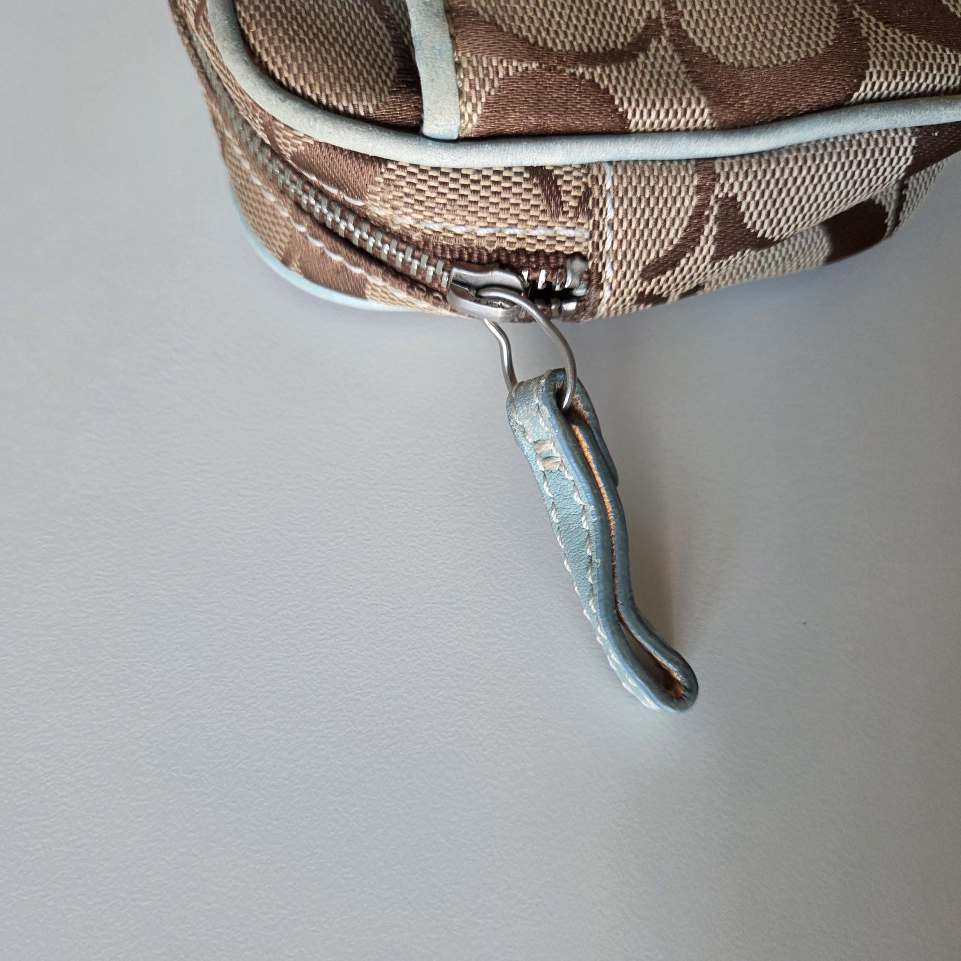 [ ACC ] COACH Jacquard Pouch