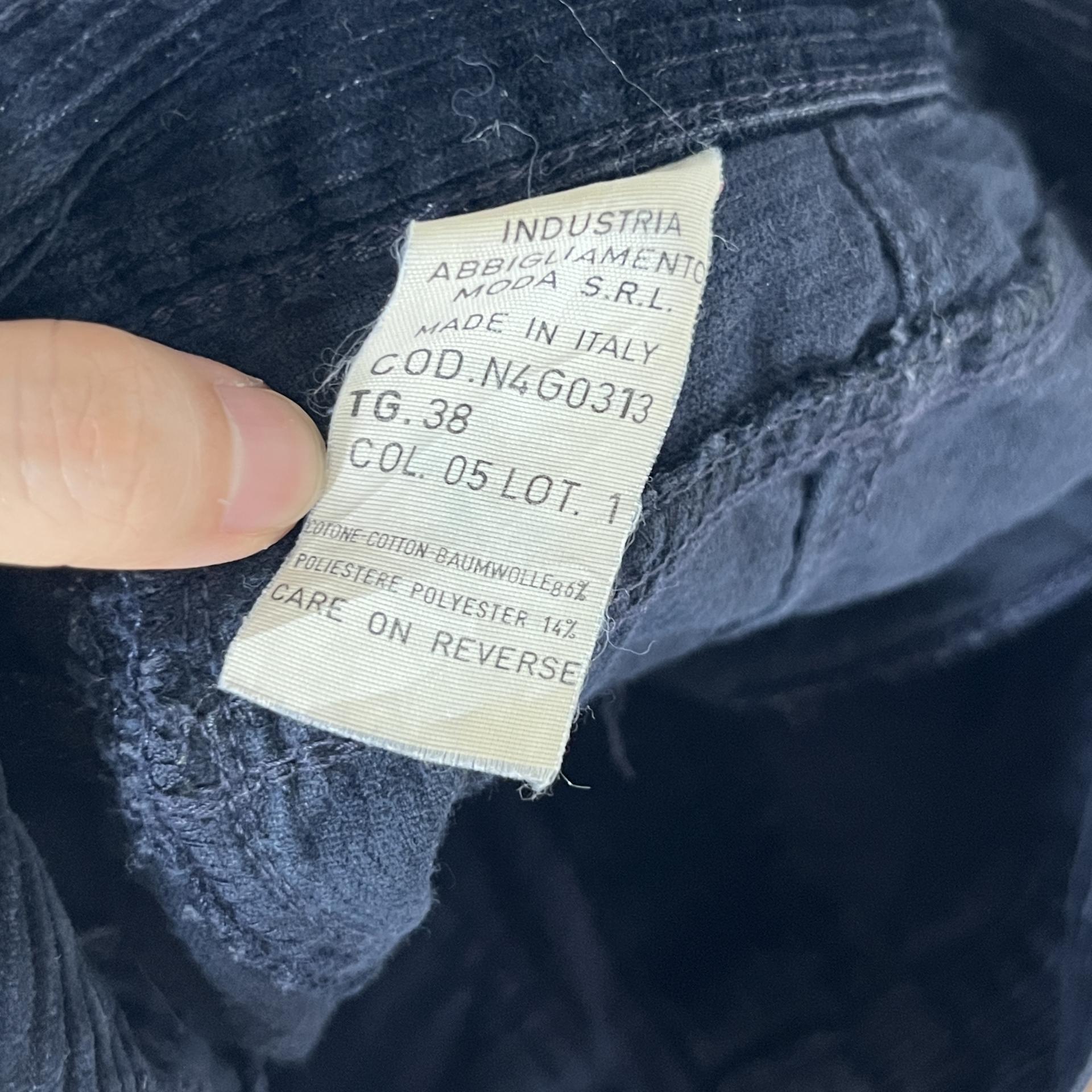 [ WOMAN ] Emporio Armani Metal Emblem Corduroy Mini Skirt