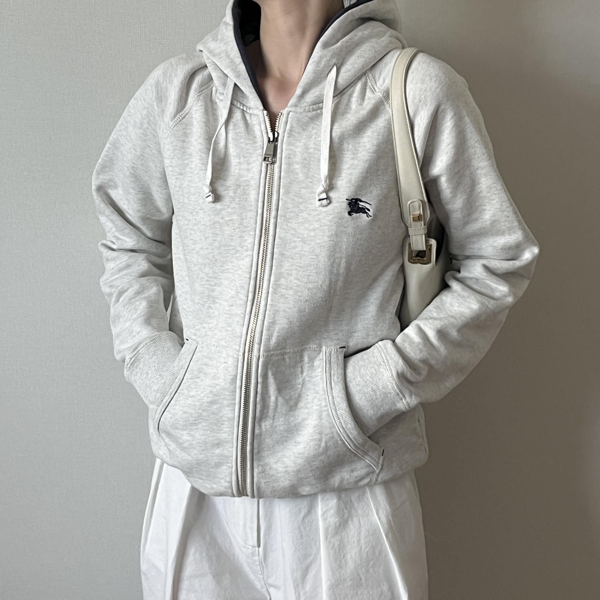 [ WOMAN ] Burberry Black Label Hoodie Zip-Up