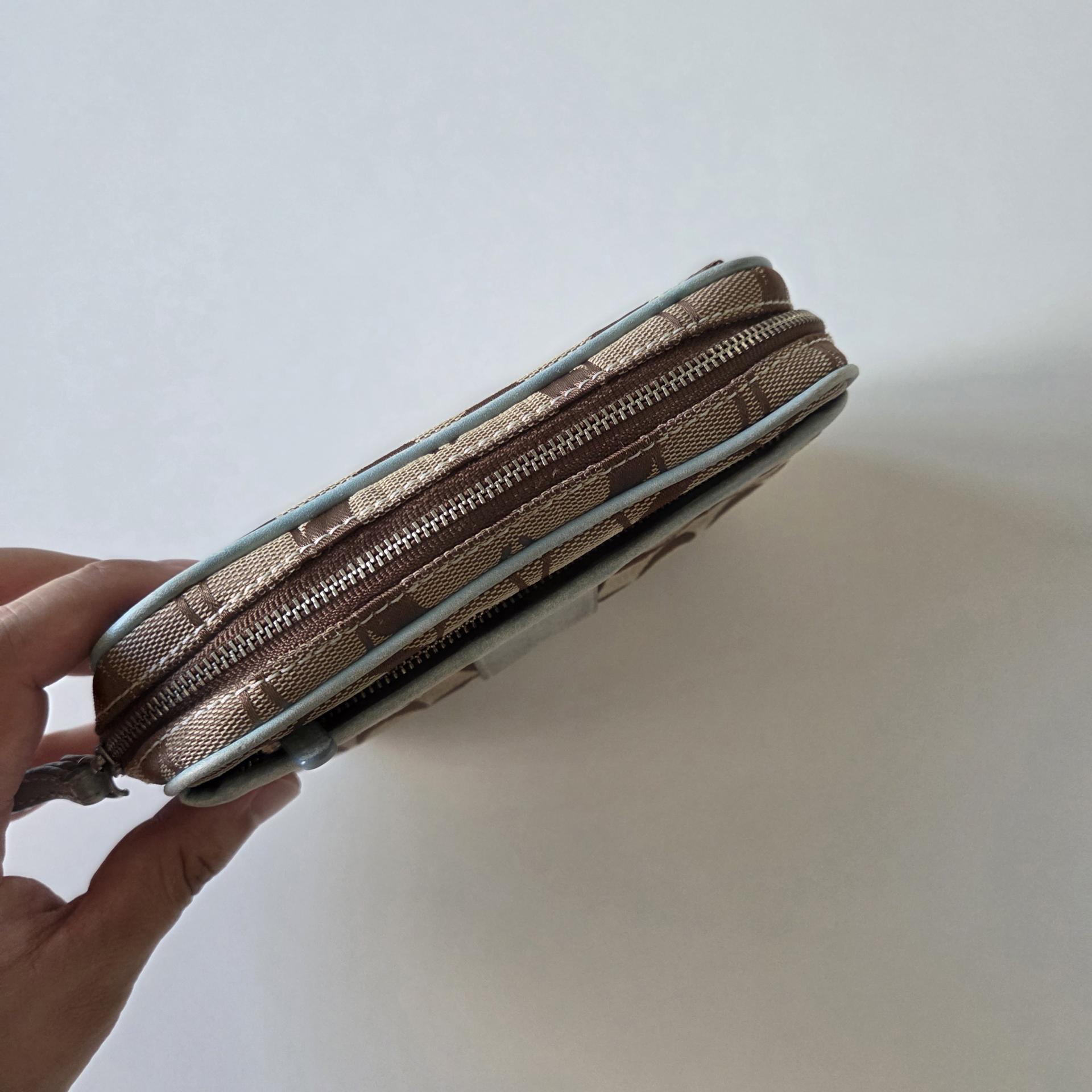 [ ACC ] COACH Jacquard Pouch