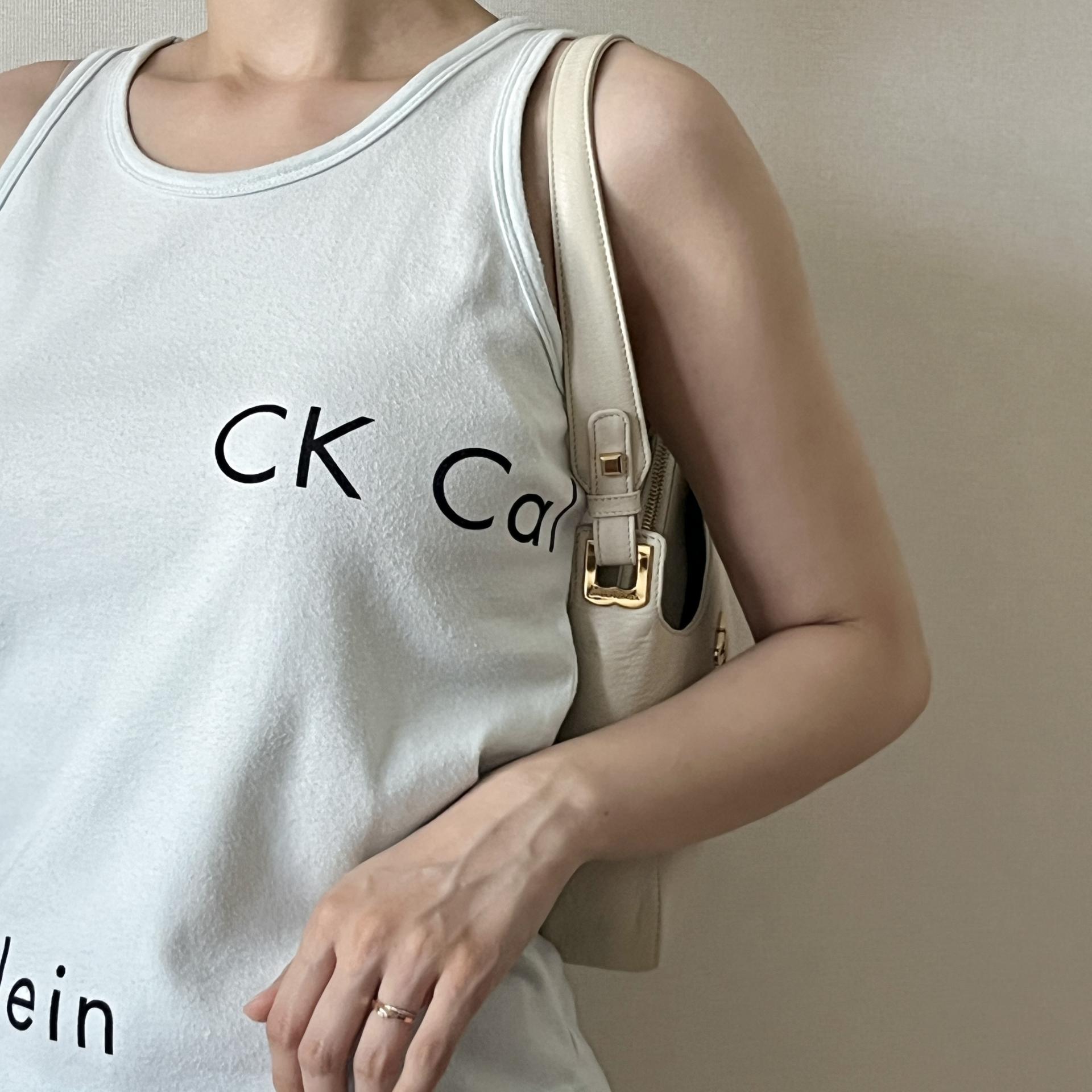 [ WOMAN ] Calvin Klein 90's Sleeveless top