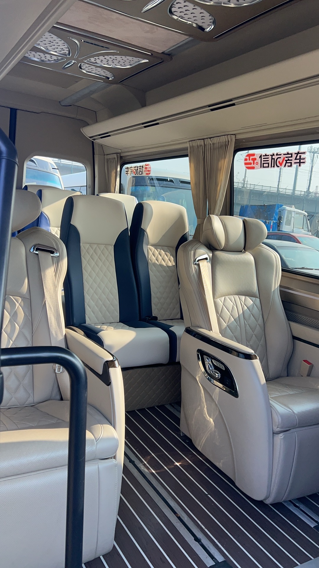 b12f76e583ef2.jpg