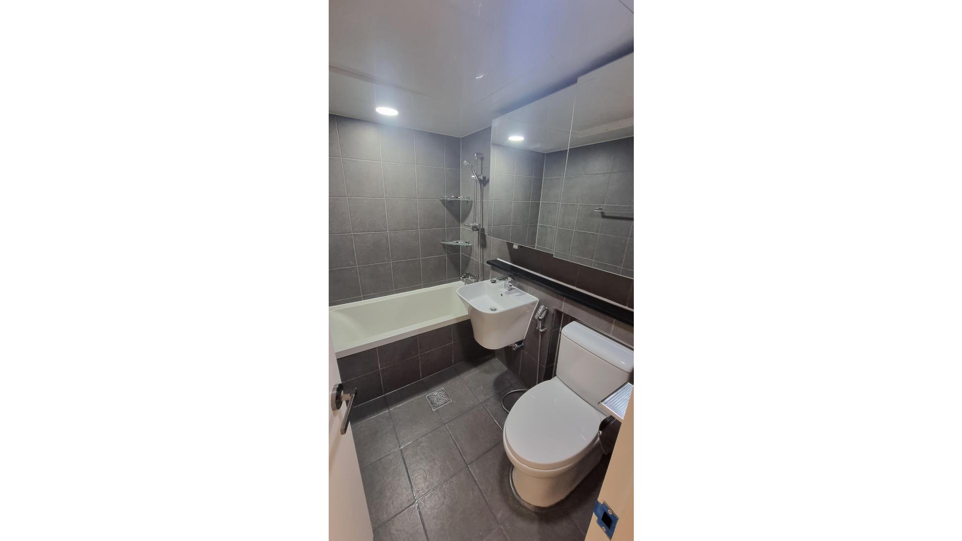 48db9bd57c8cd.jpg