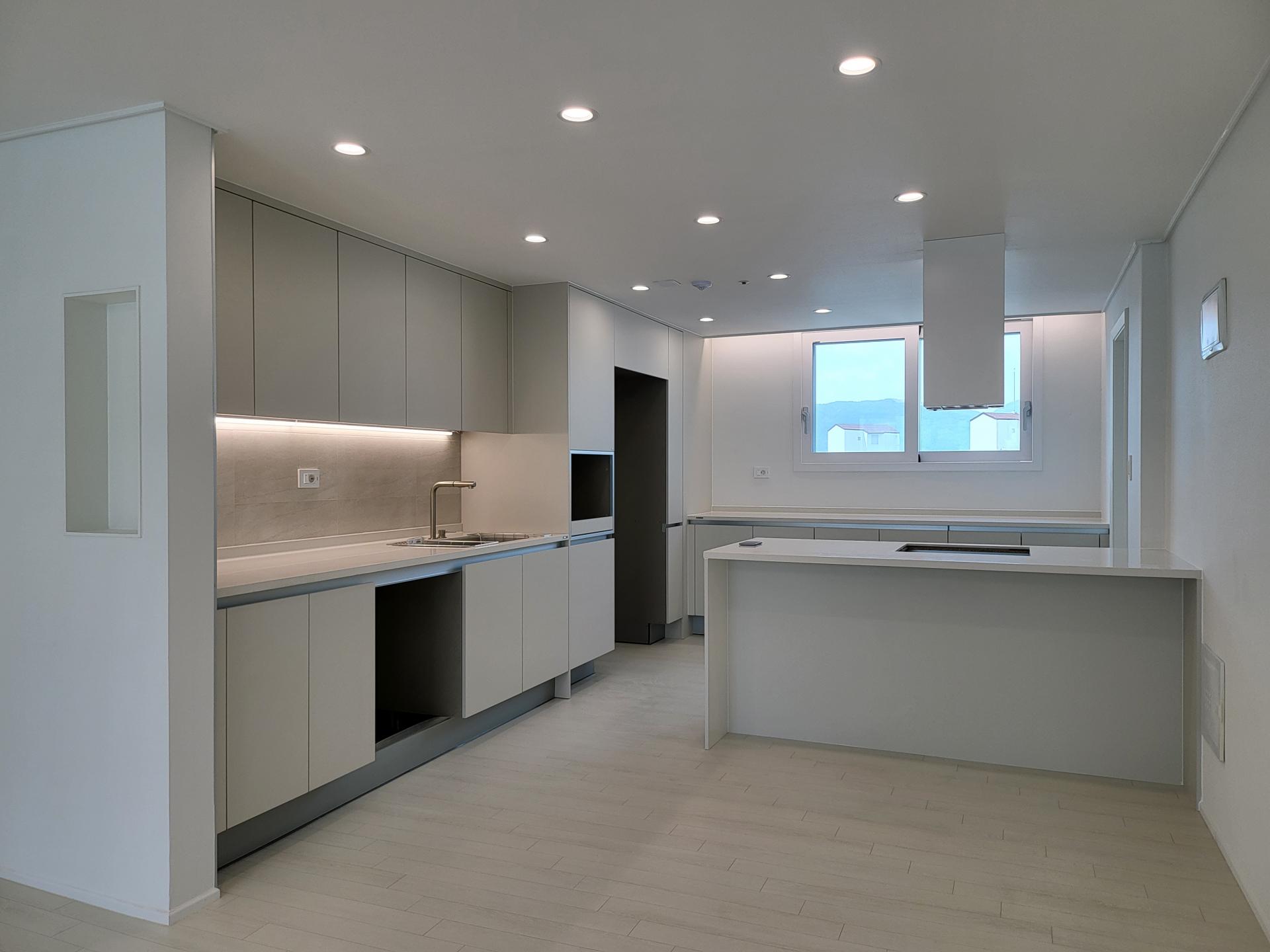 e2be587a216d0.jpg