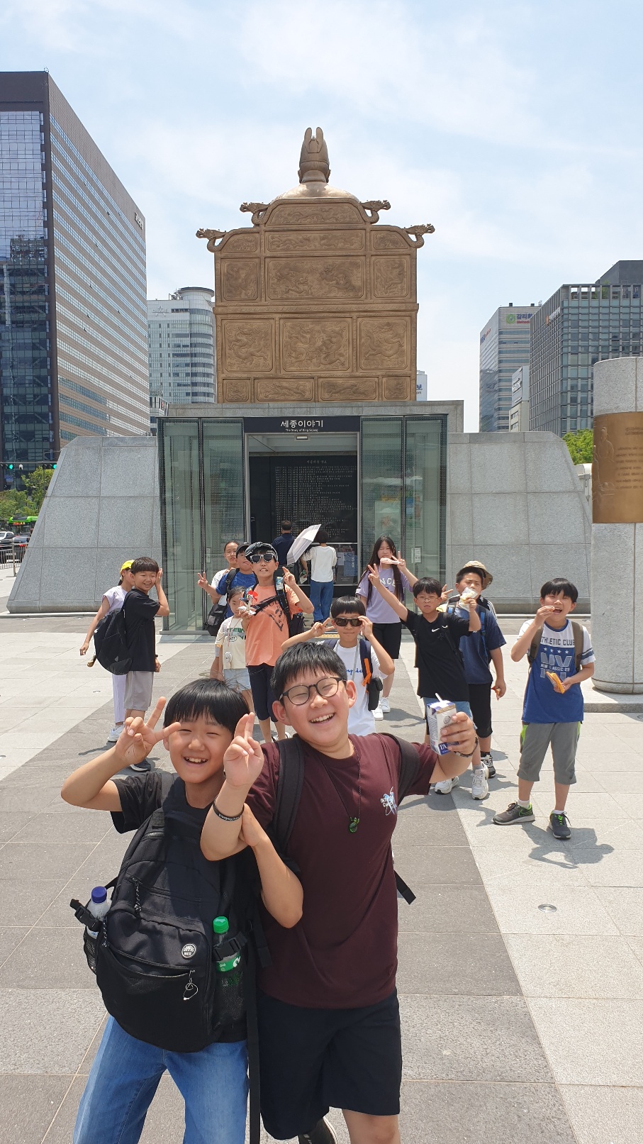 8b37403d04ab5.jpg