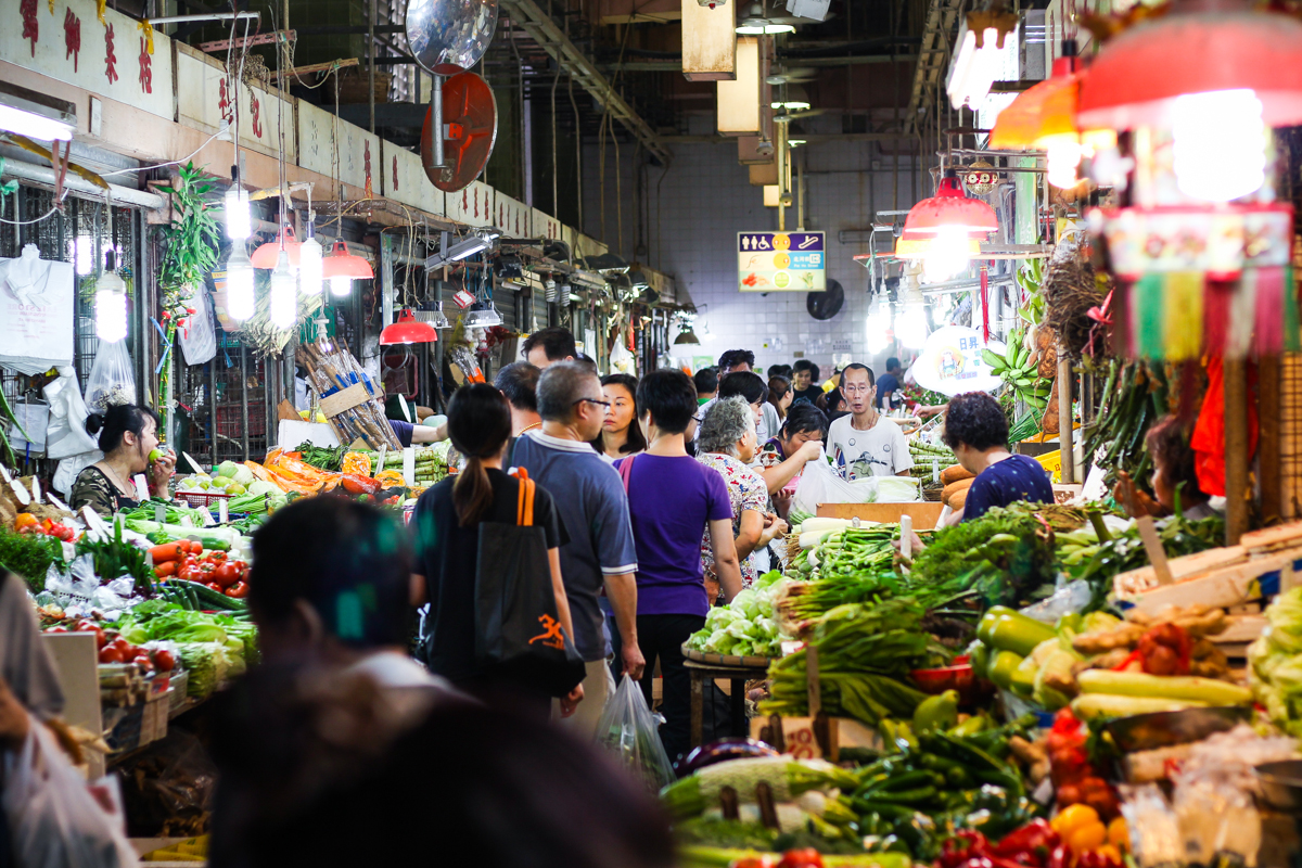 홍콩의 옛모습을 간직한 삼수이포 : 브릭스 아시아