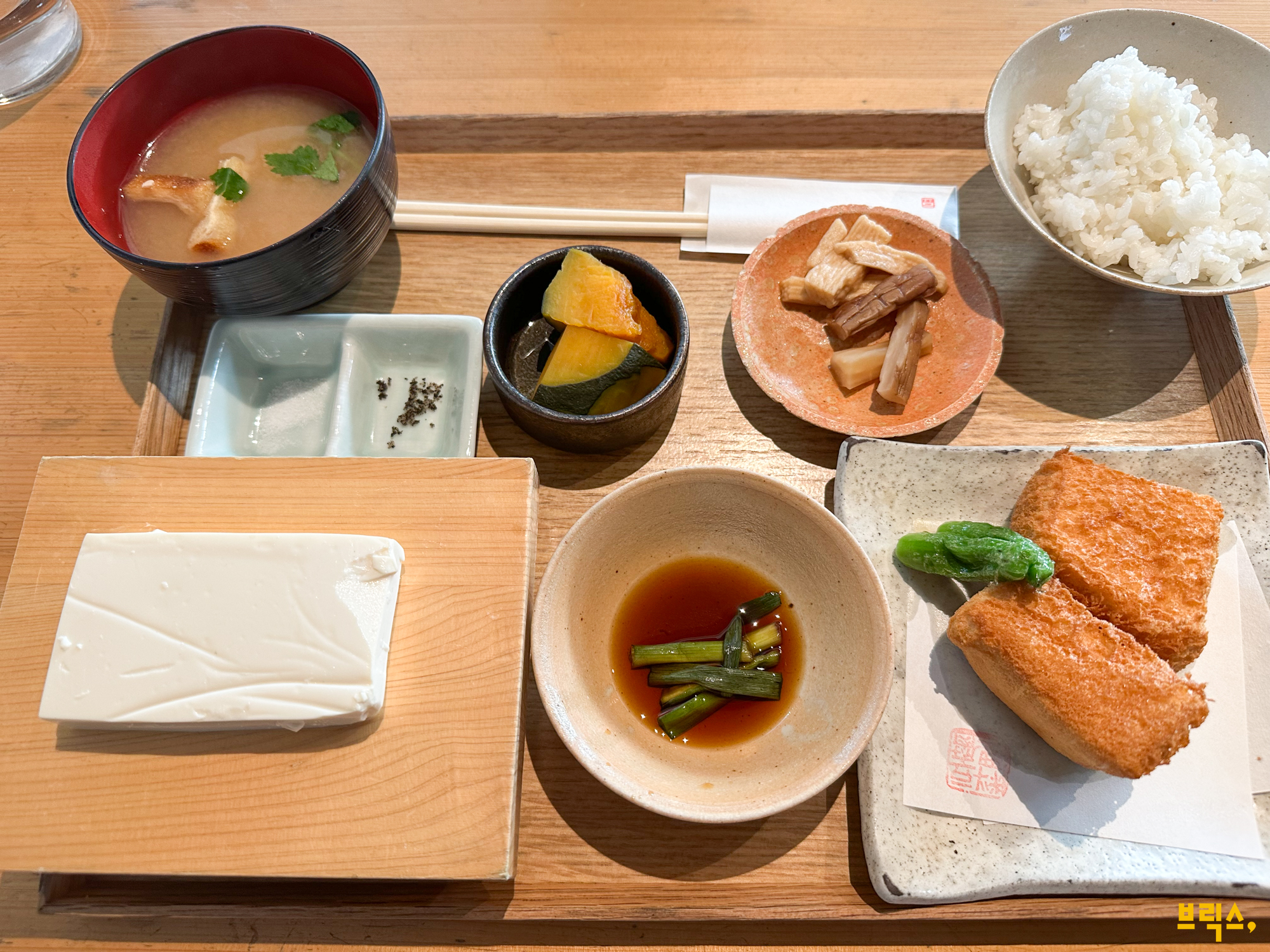 8393bcd80174a.png