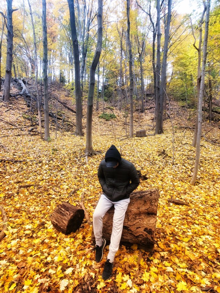 오른쪽 사진