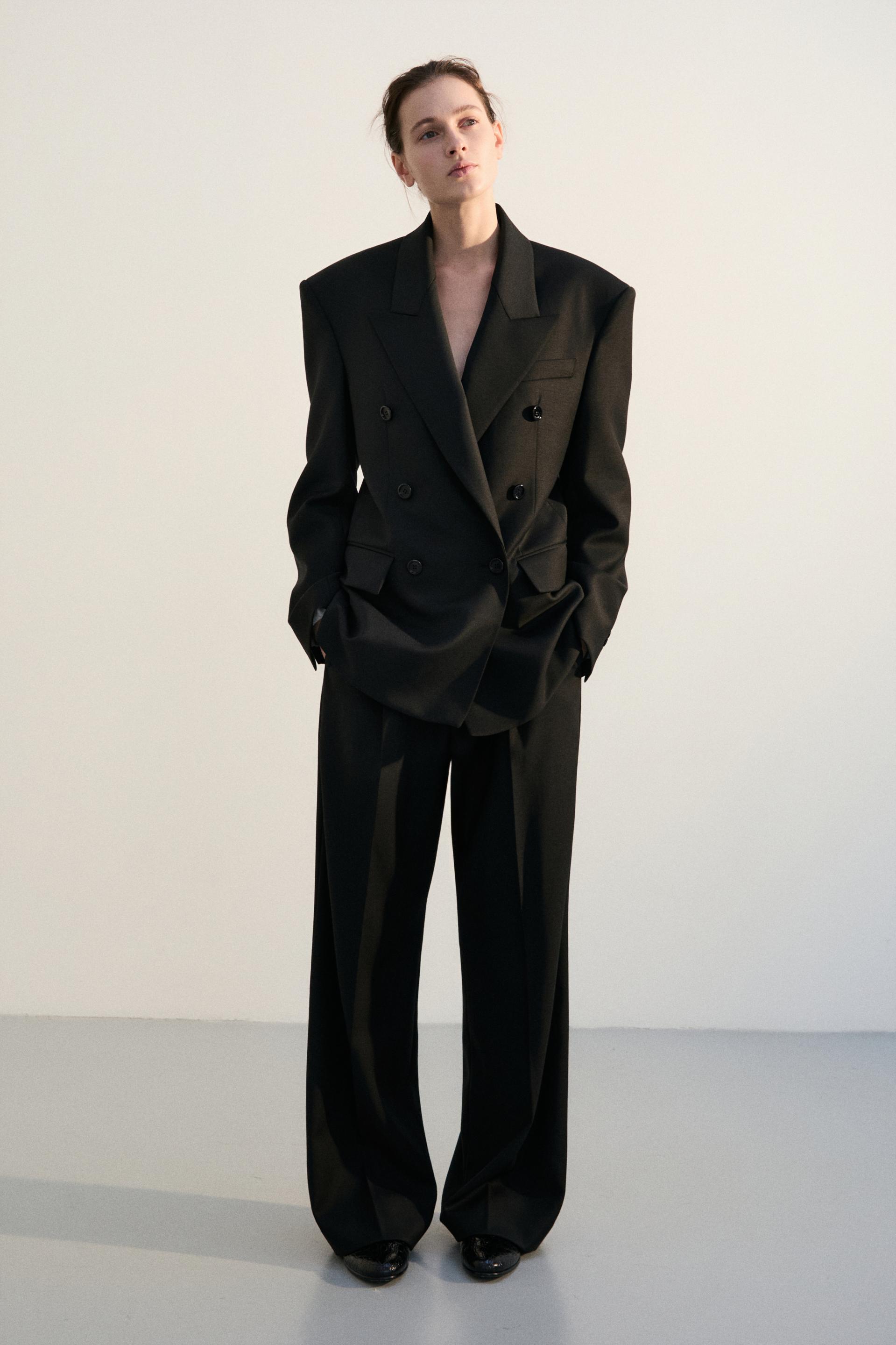 GALA PLEATED WIDE-LEG TROUSERS BLACK