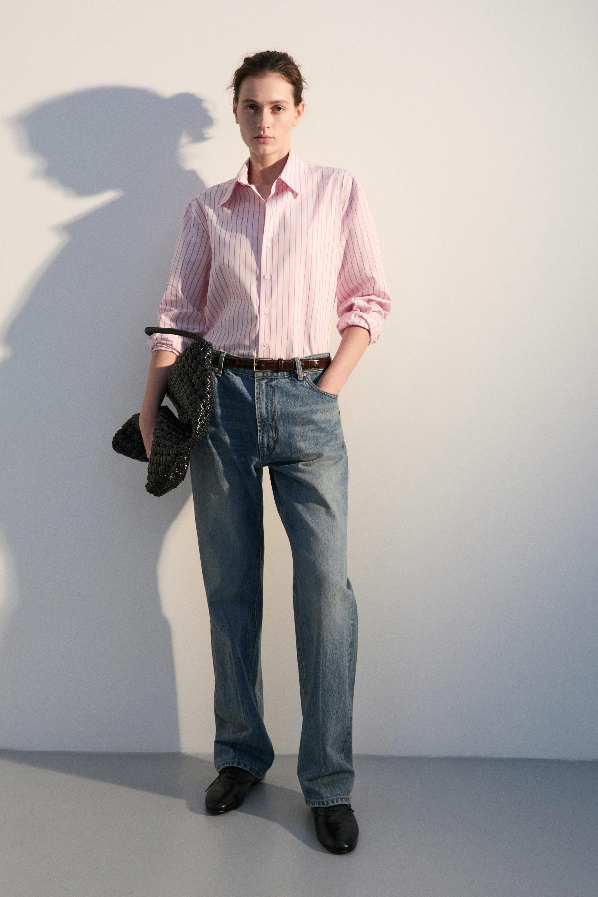 TARIV WASH CONTOUR-FIT DENIM PANTS RARE BLUE