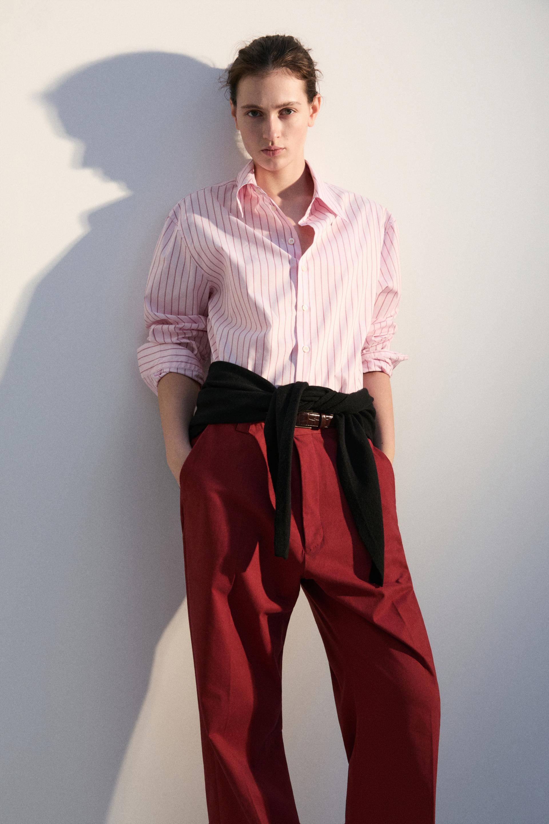 FLAT FRONT WIDE-LEG TROUSERS ROUGE