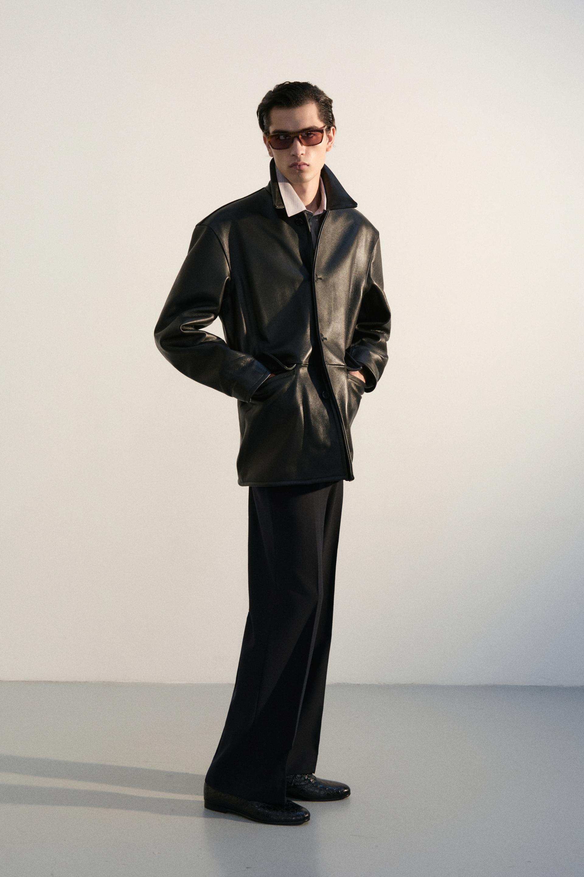 PEBBLE NAPPA LEATHER CAR COAT BLACK
