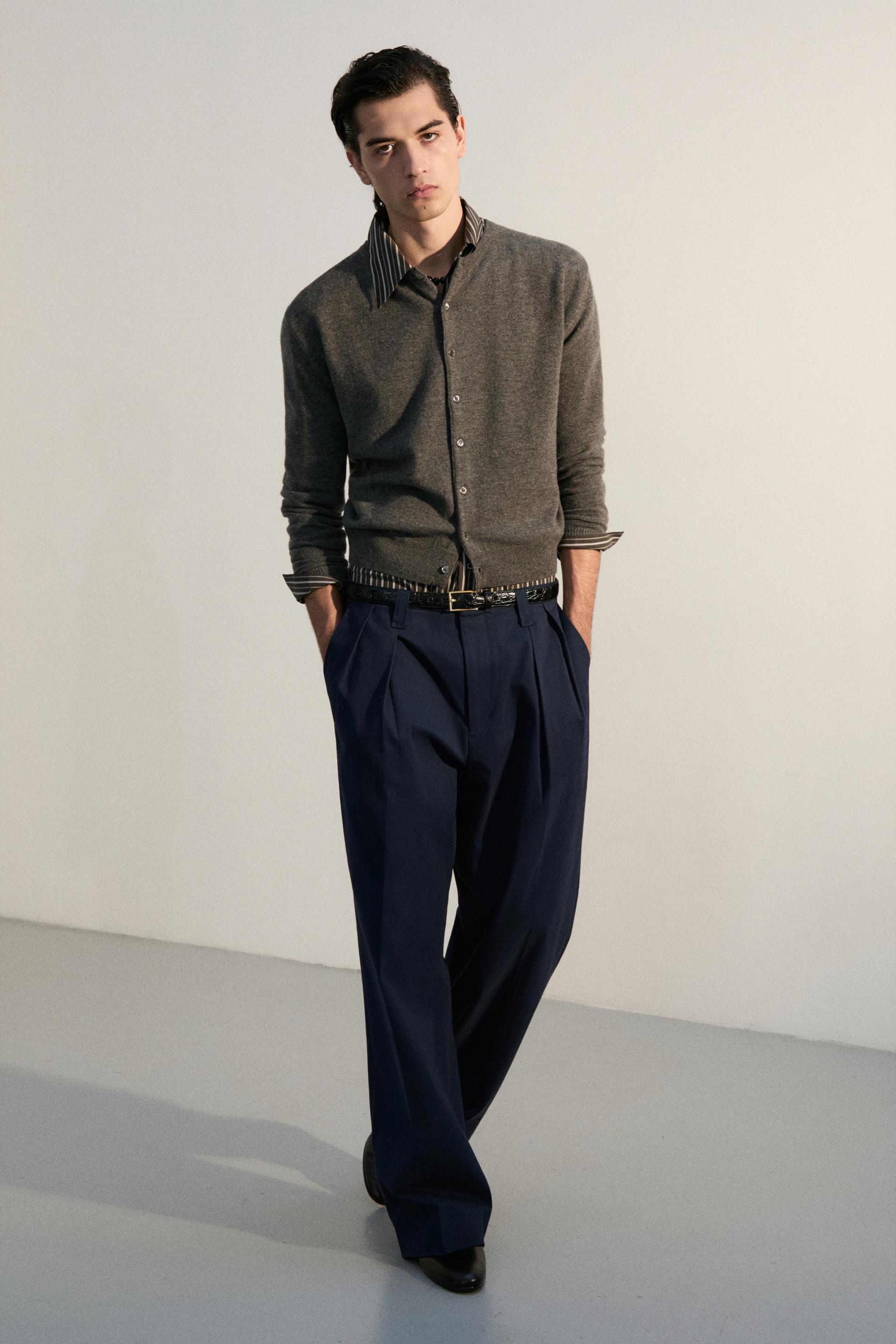 MERINO CLASSIC CARDIGAN GREY