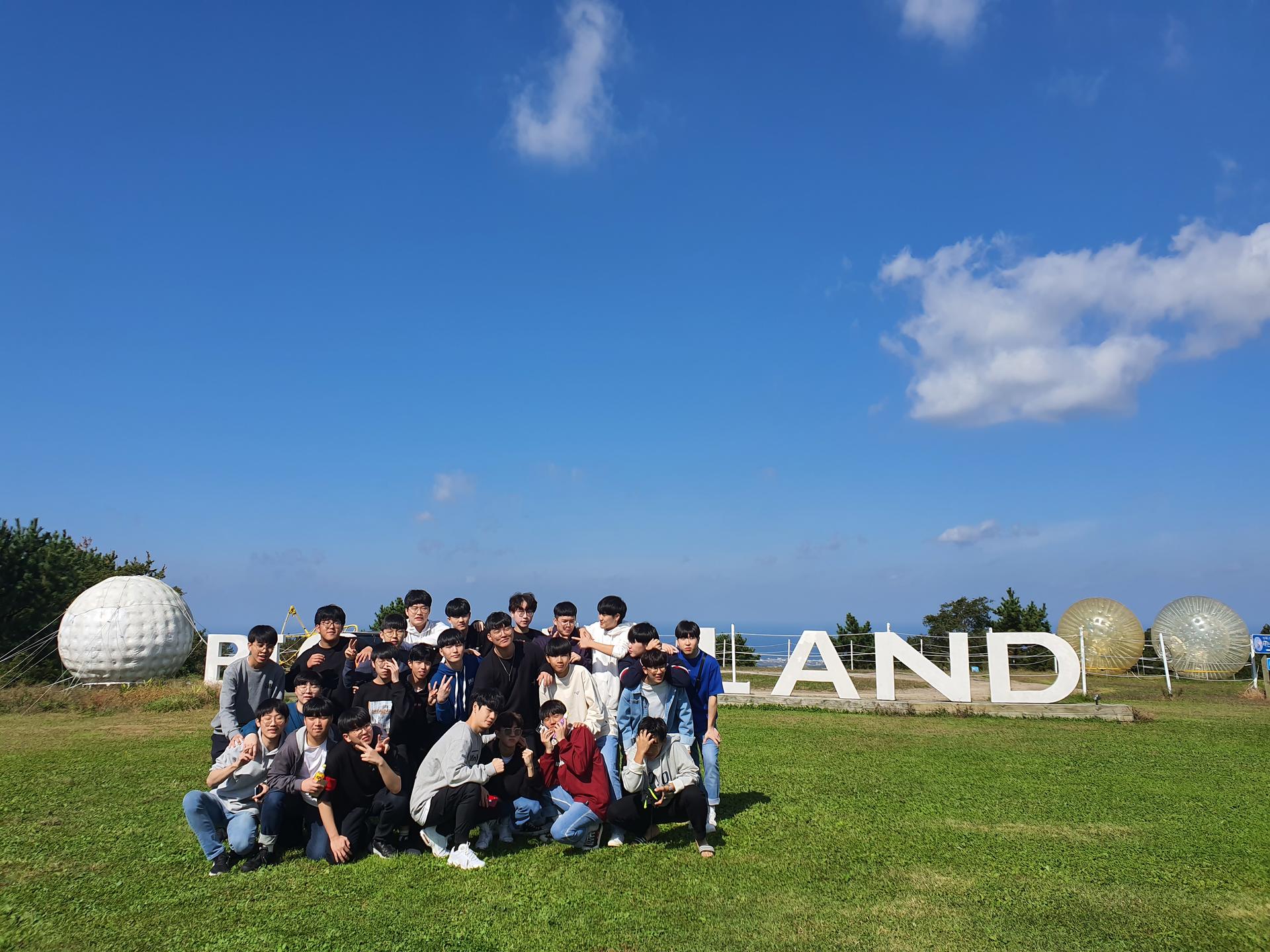 17d1e39b34f80.jpg