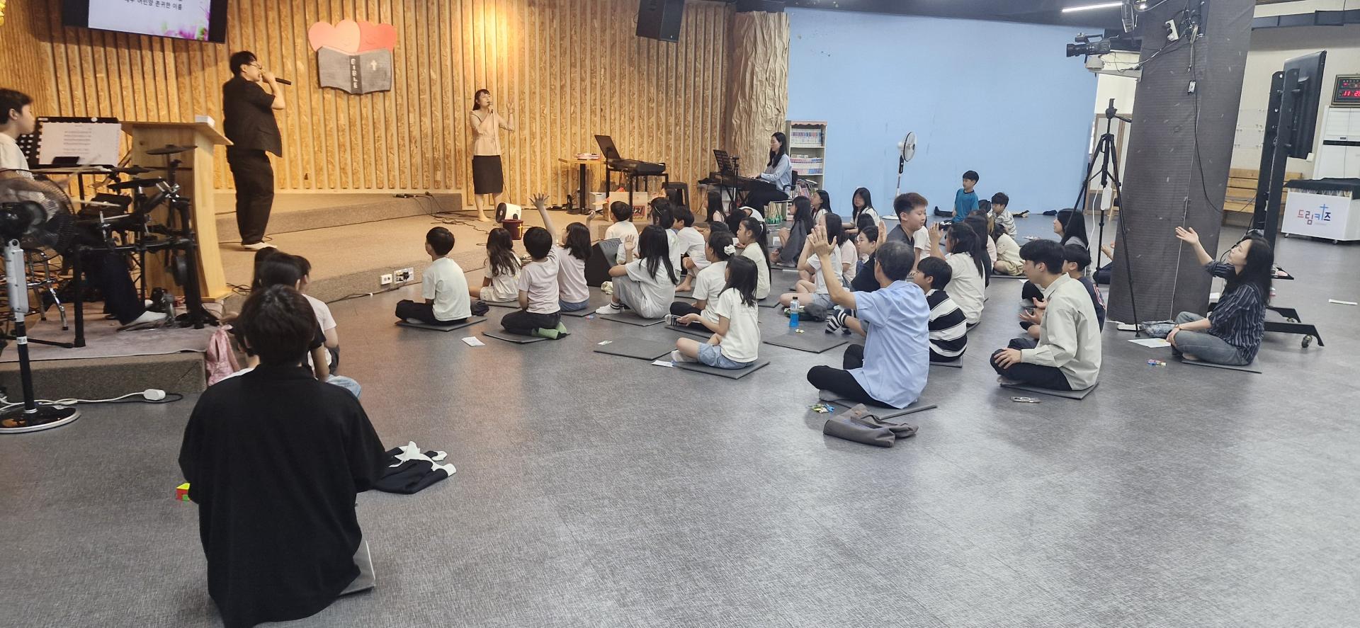 4b85016faa16a.jpg