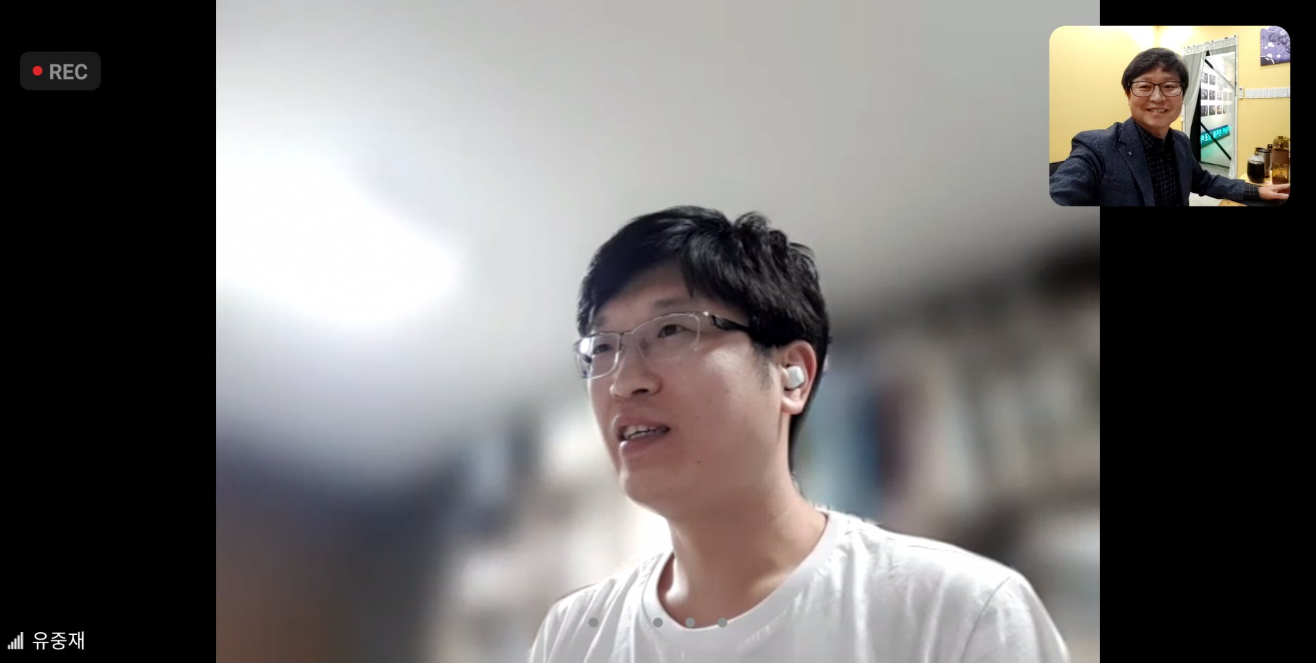5df12400b4b7d.png