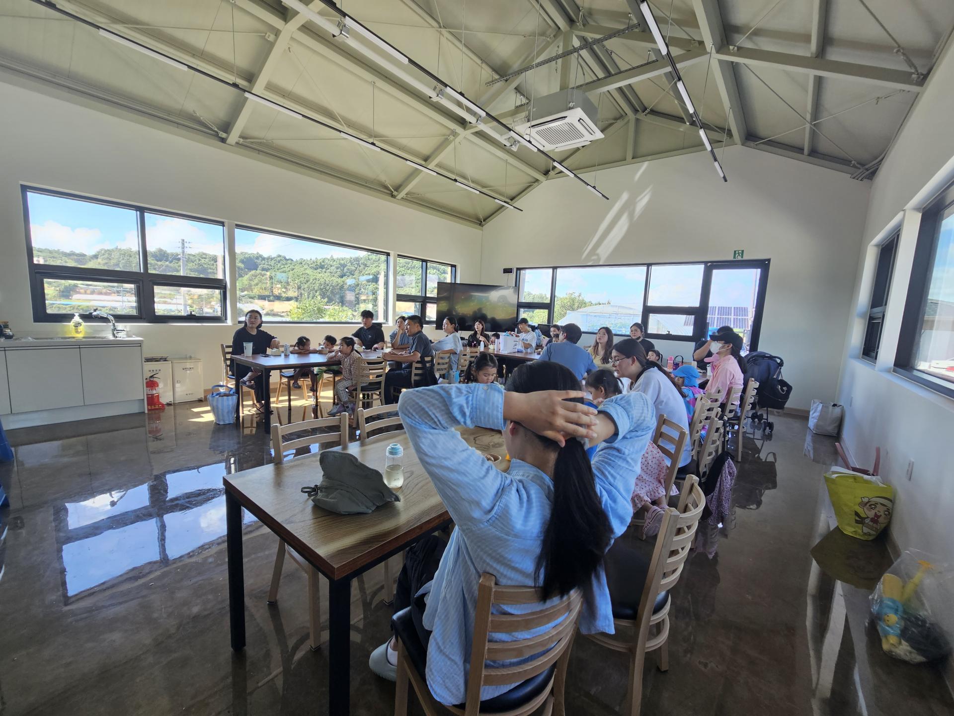 8de90de120015.jpg