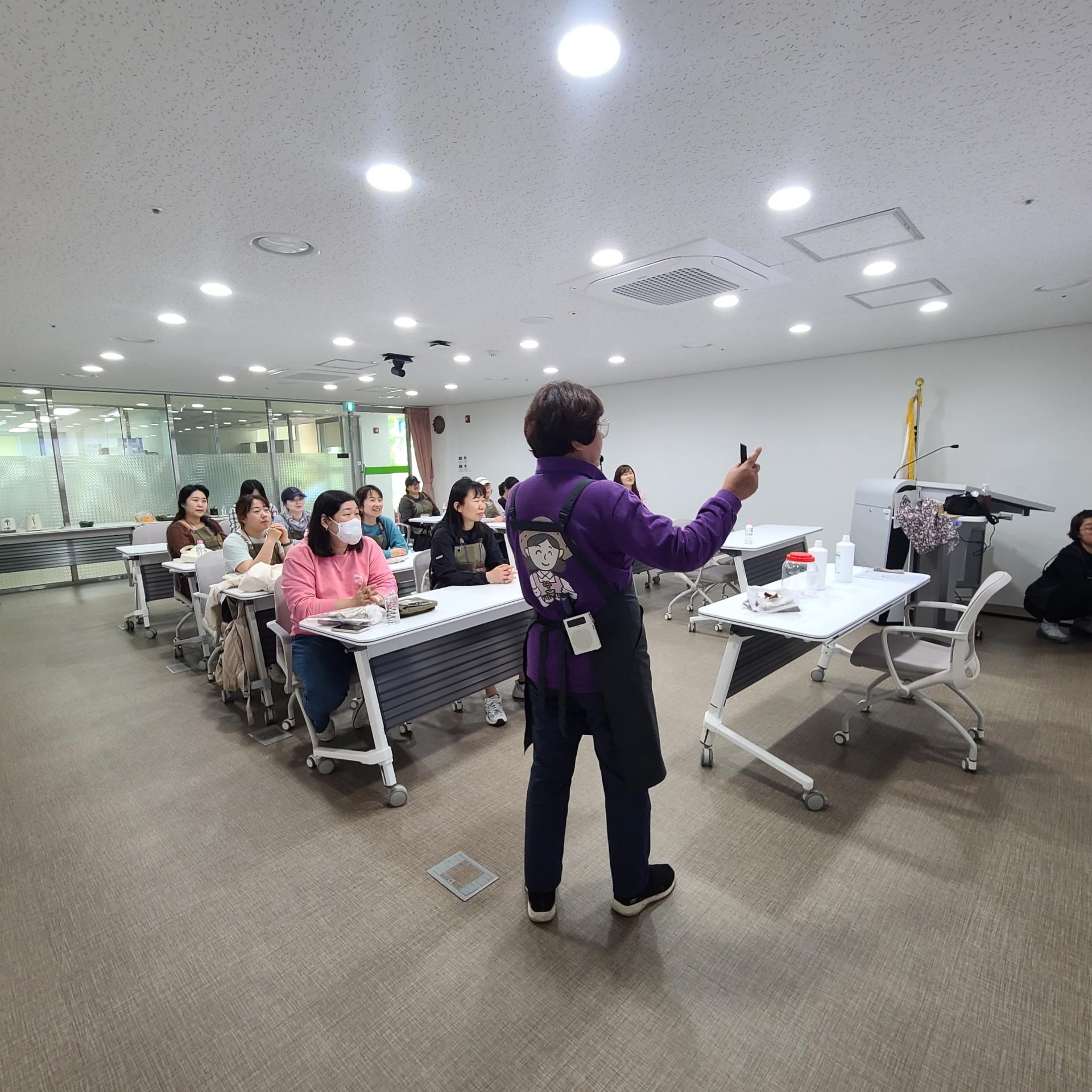 c5761e1848d37.jpg