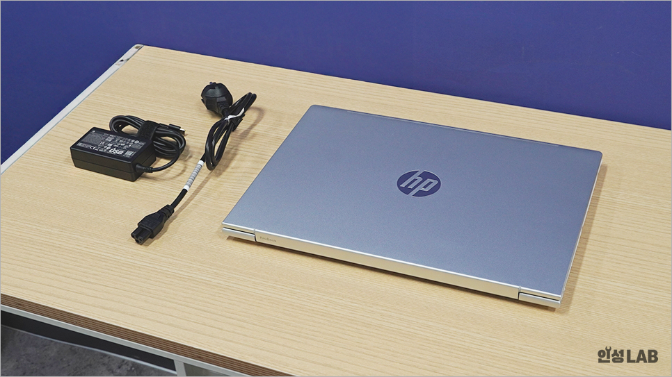 HP ProBook 4 G1i 업무용 노트북의 구성품