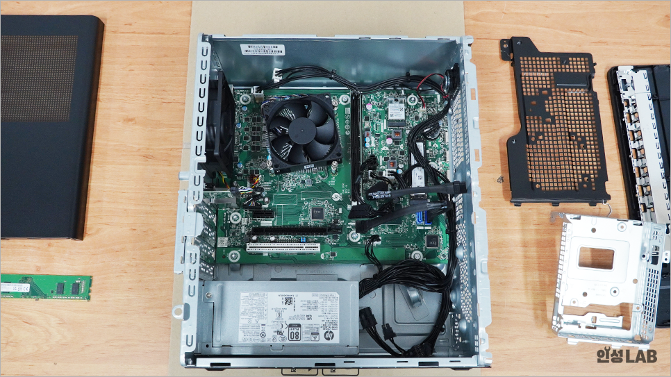 HP 280 G9 데스크탑 컴퓨터 분해 및 내부 구성, 업그레이드