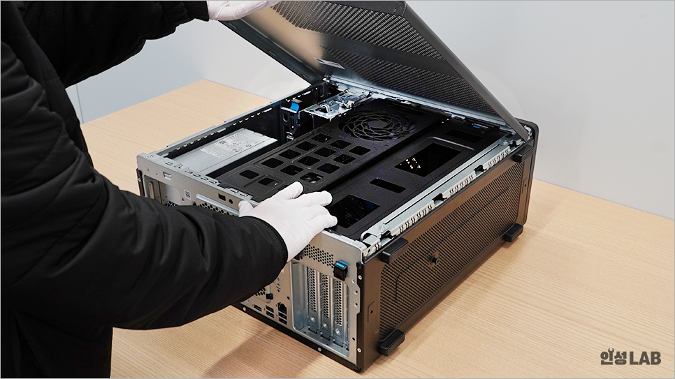 HP Z2 G1i 워크스테이션 업그레이드 내부 구성