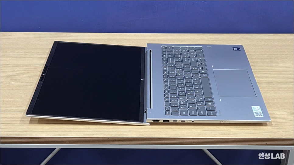 HP ProBook 4 G1i 16인치 노트북 180도까지 펼쳐짐