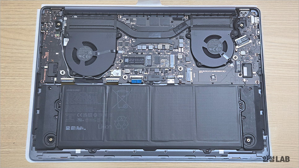 ea880df51e1a6.png