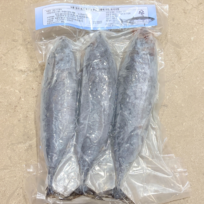Ikan Tongkol (Frozen Tuna) (900g)