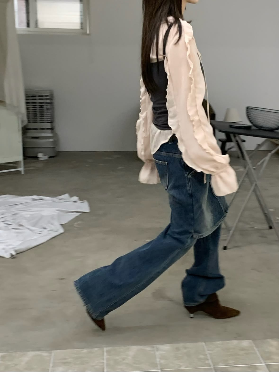 러프플릴블라우스