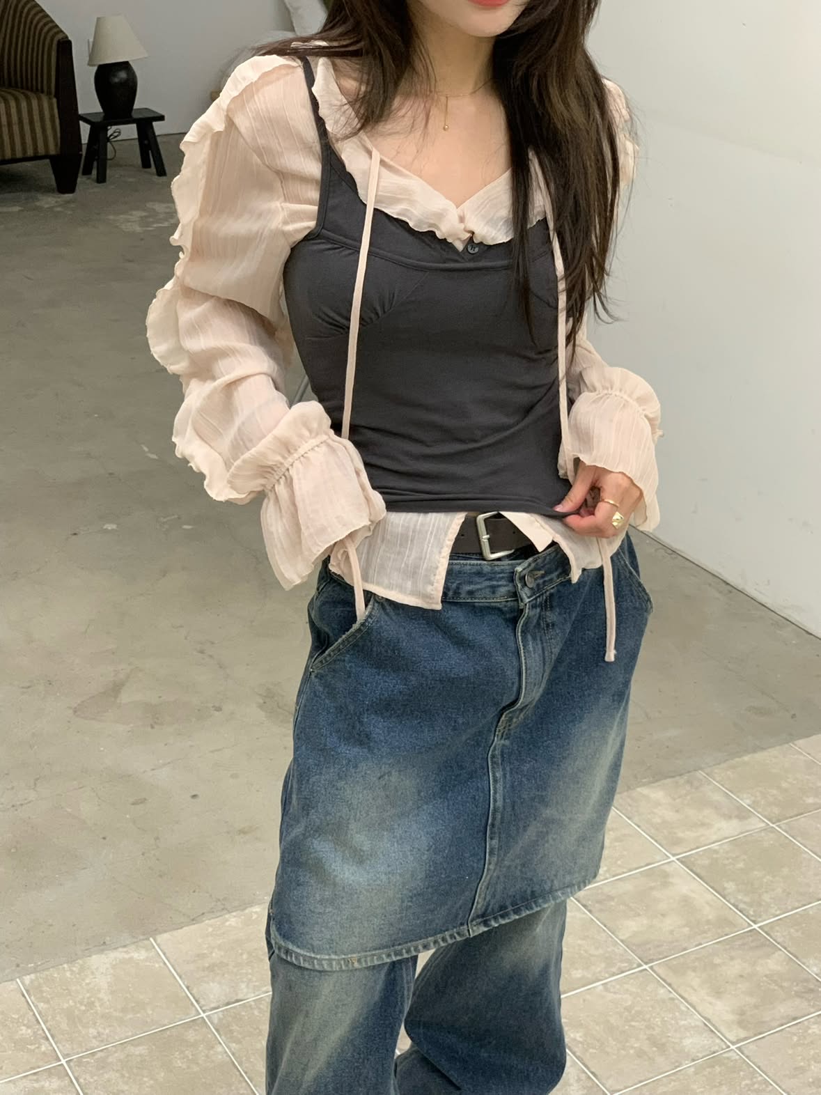 러프플릴블라우스
