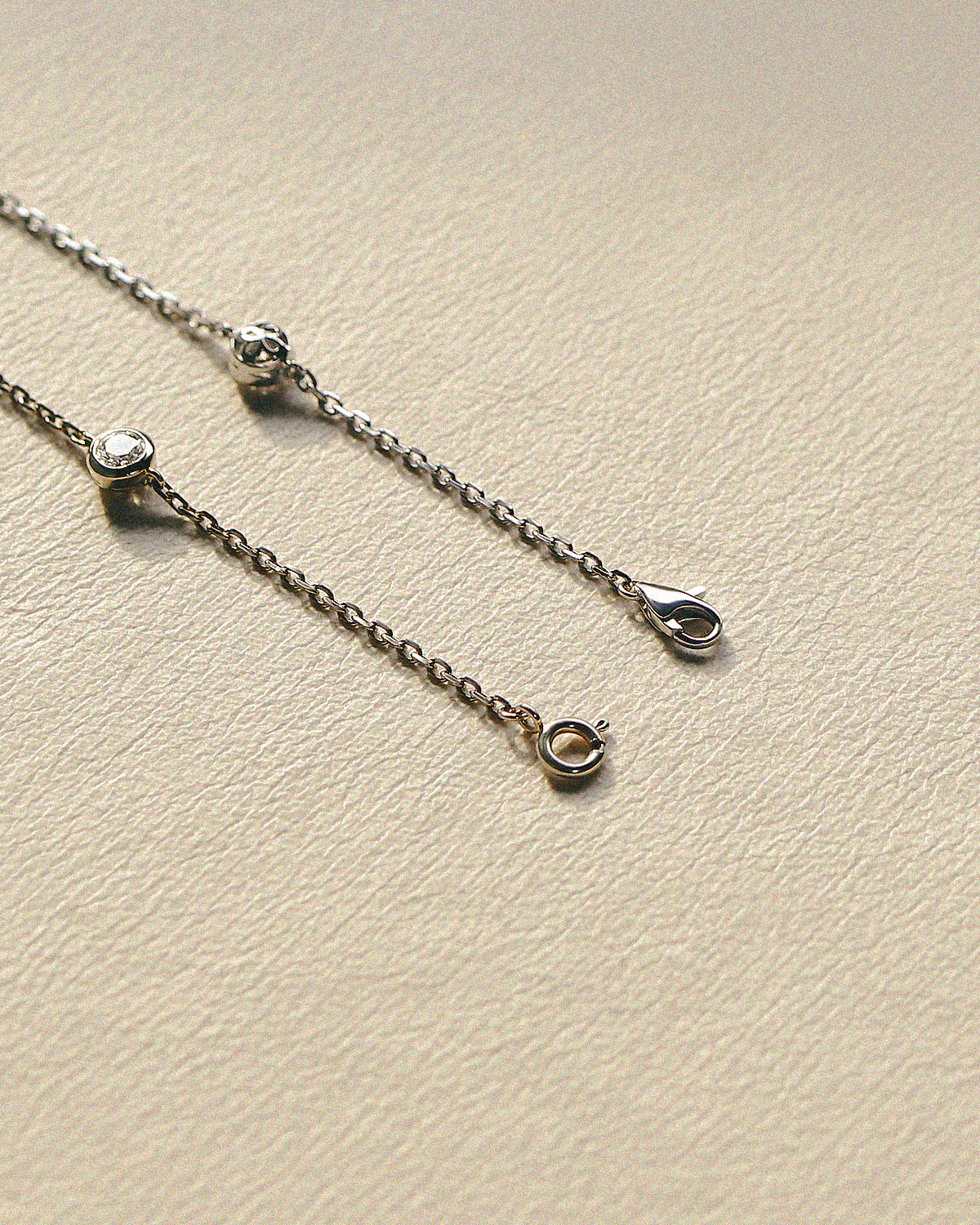 Basic Bezel Bracelet