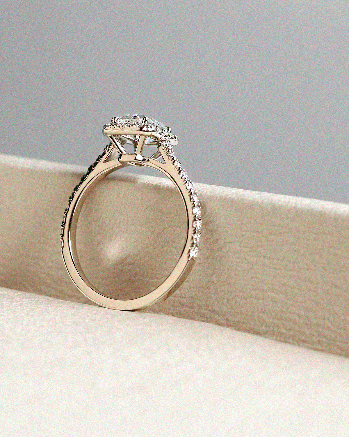 Lake Carat Ring
