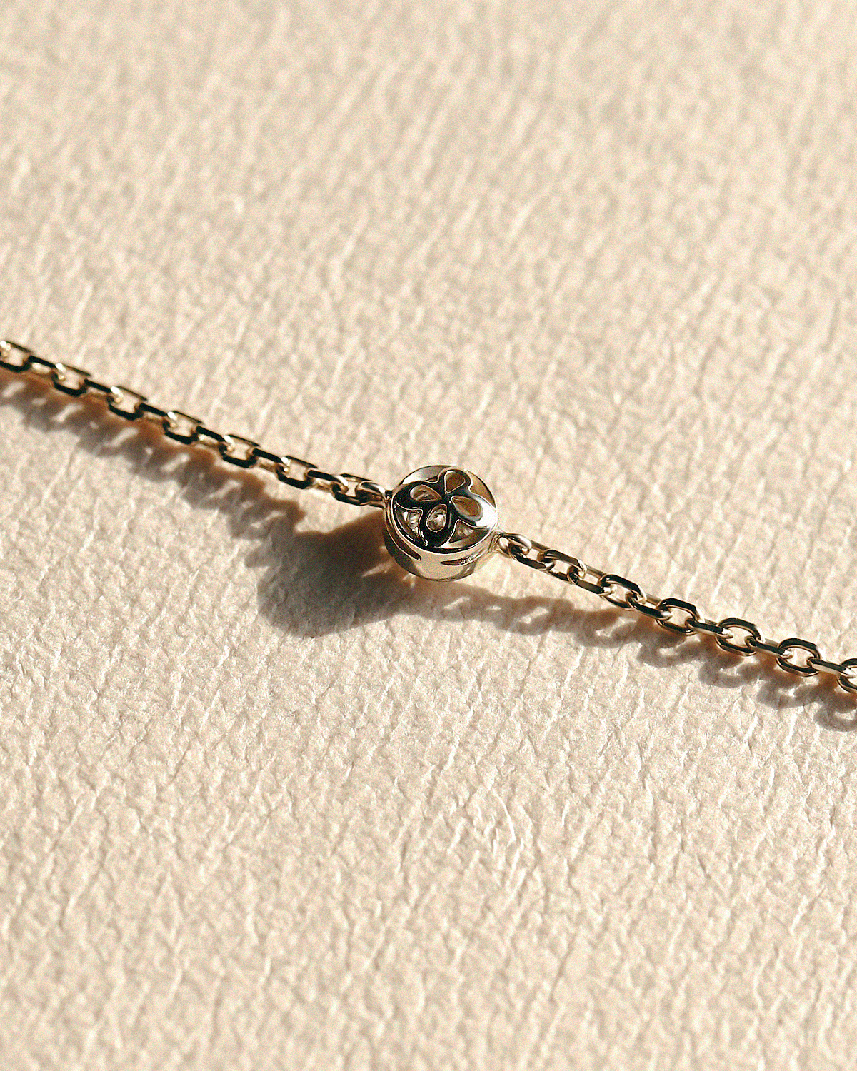 Basic Bezel Bracelet