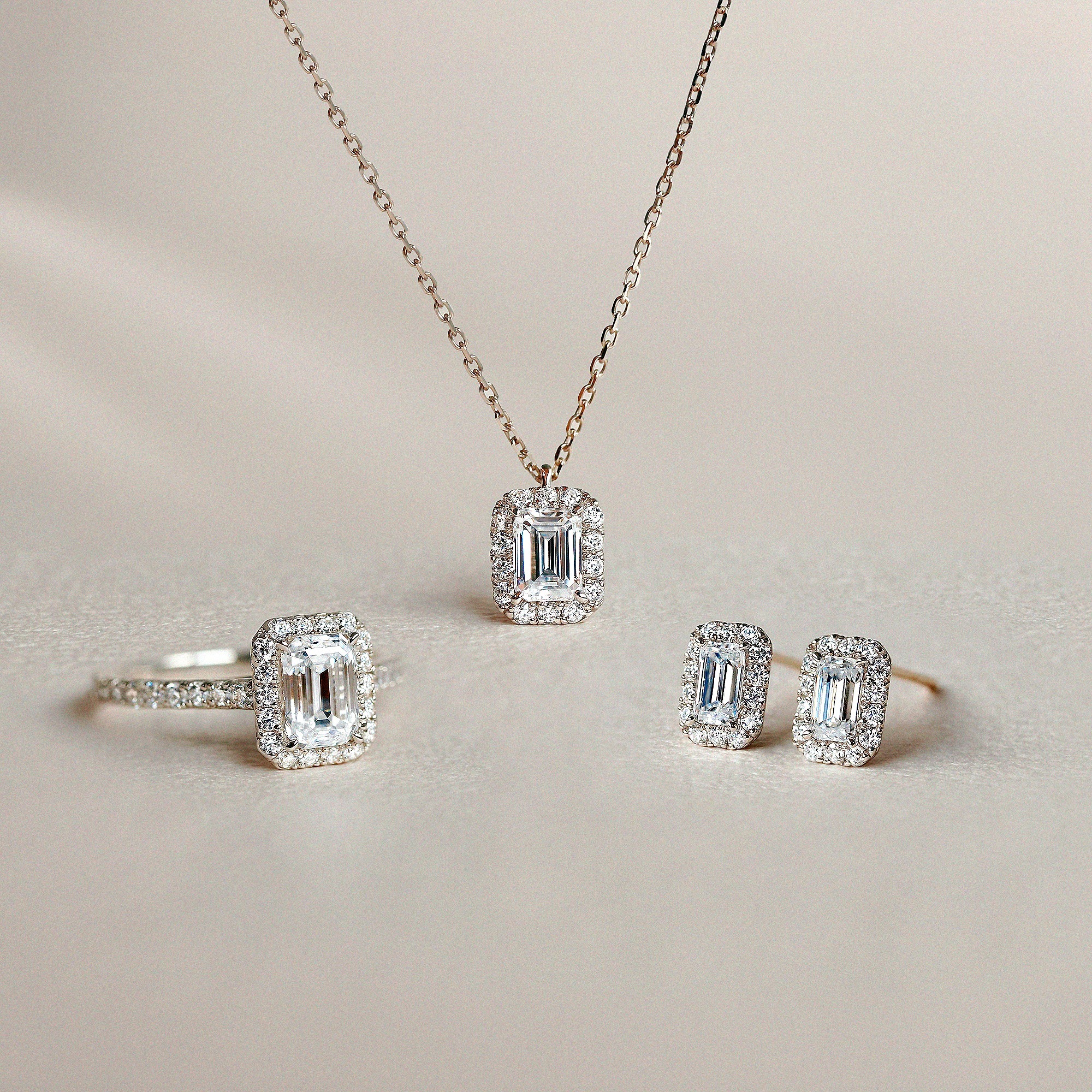 Lake Carat Ring