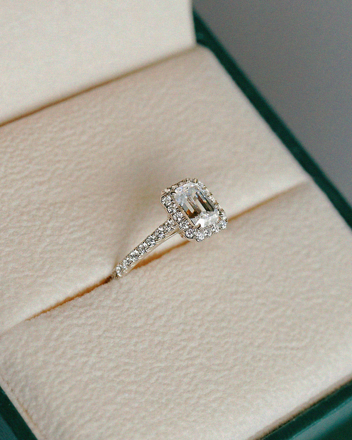 Lake Carat Ring