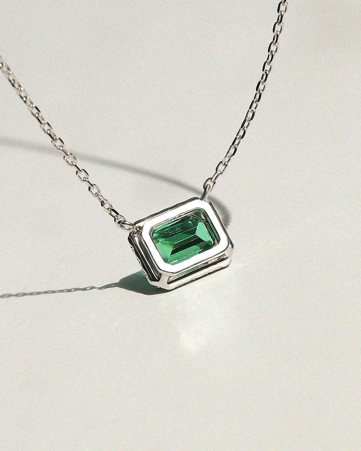 Lake Carat Earring