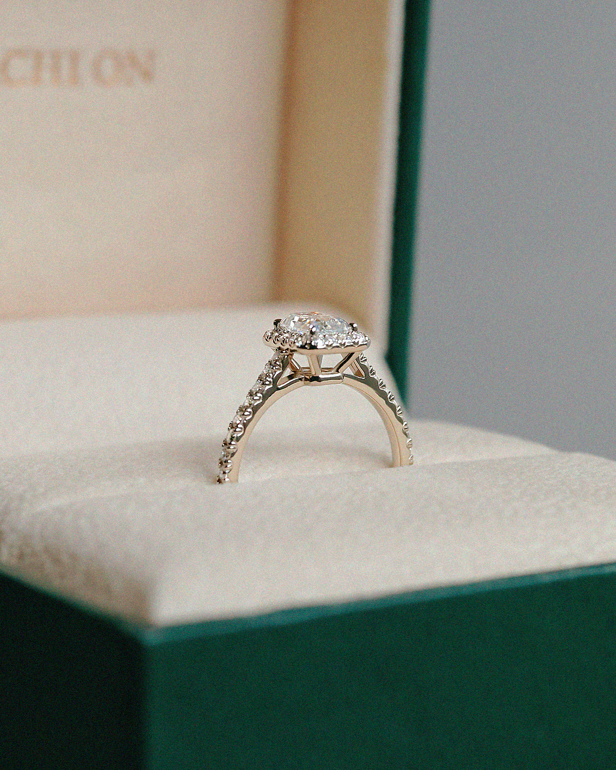 Lake Carat Ring