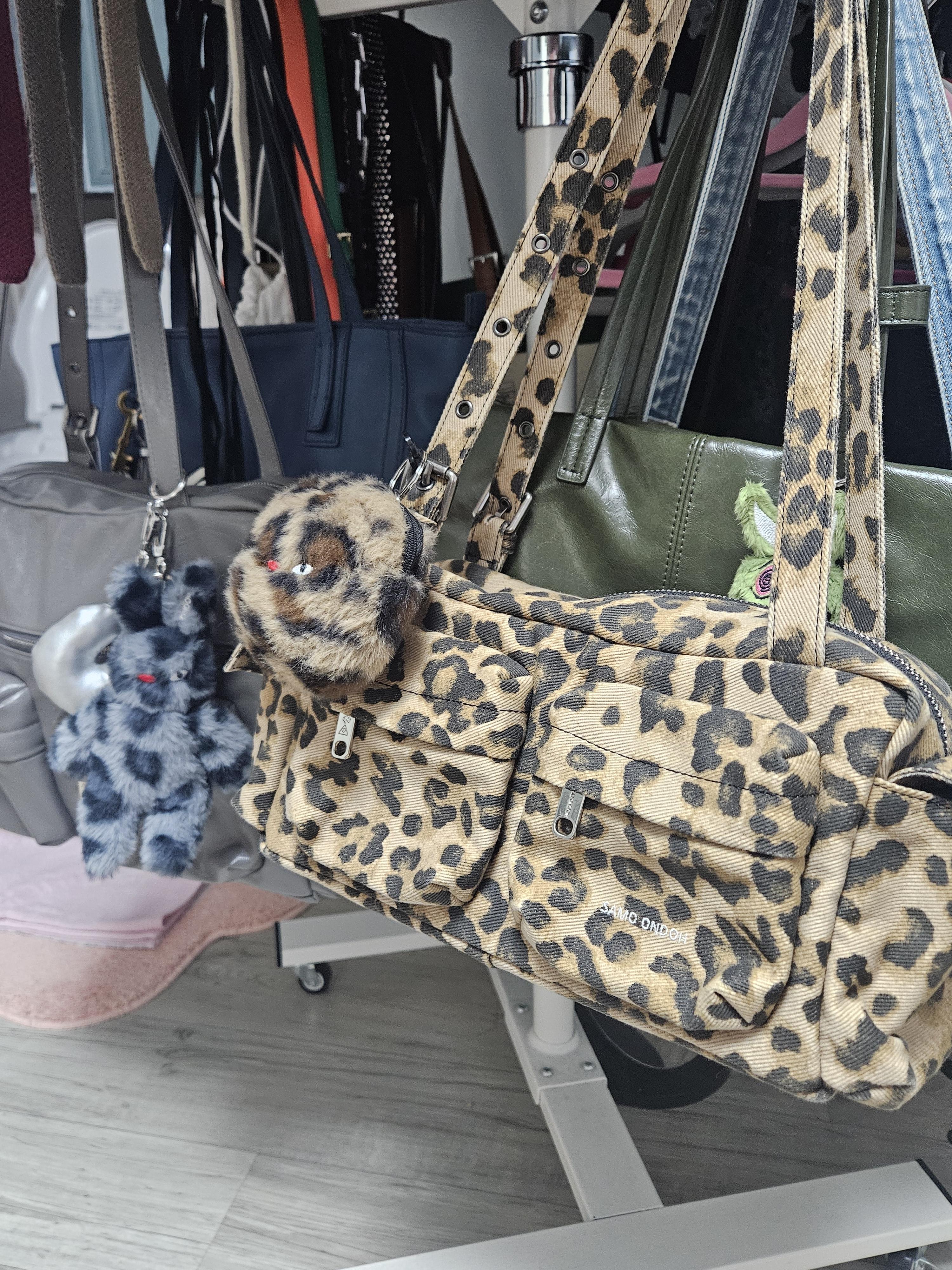 포켓 유틸리티백 pocket utility bag M denim leopard : SAMO ONDOH