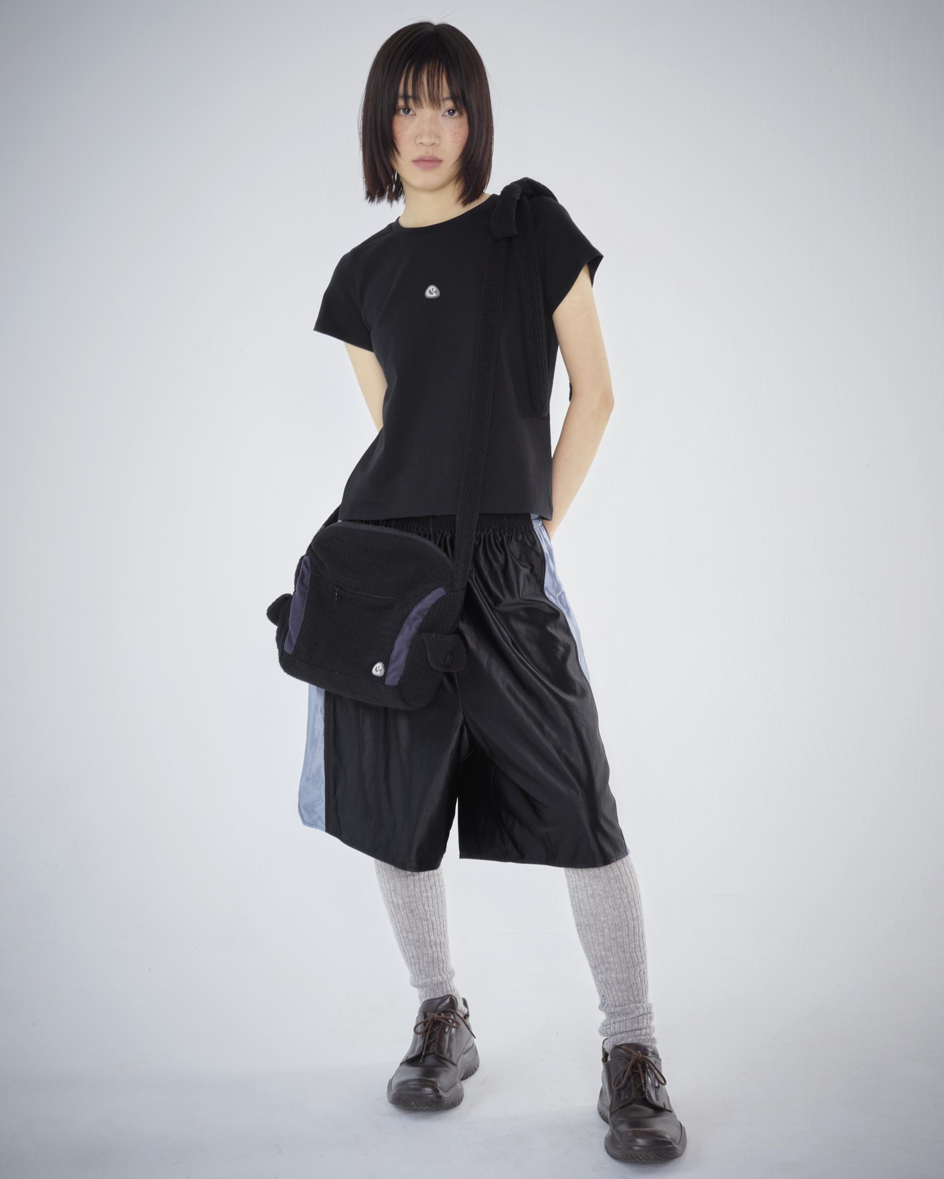早期完売★COYSEIO★SYMBOL LOGO T-SHIRT ロゴ半袖T(3色/追跡O) MUSINSA | COYSEIO SYMBOL LOGO T-SHIRT BLACK