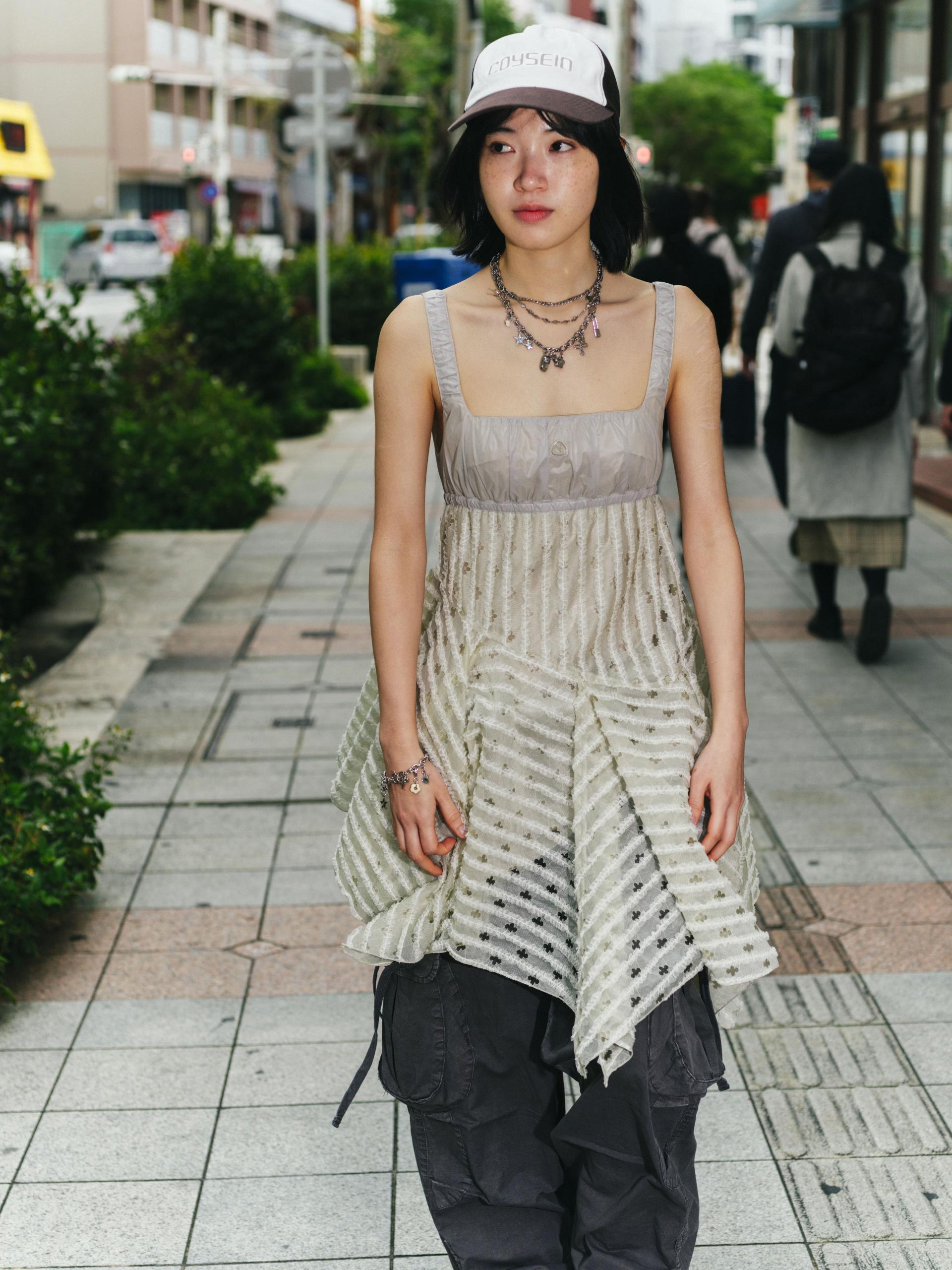SQUARE NECK LACE DRESS ASH GREEN - coyseio
