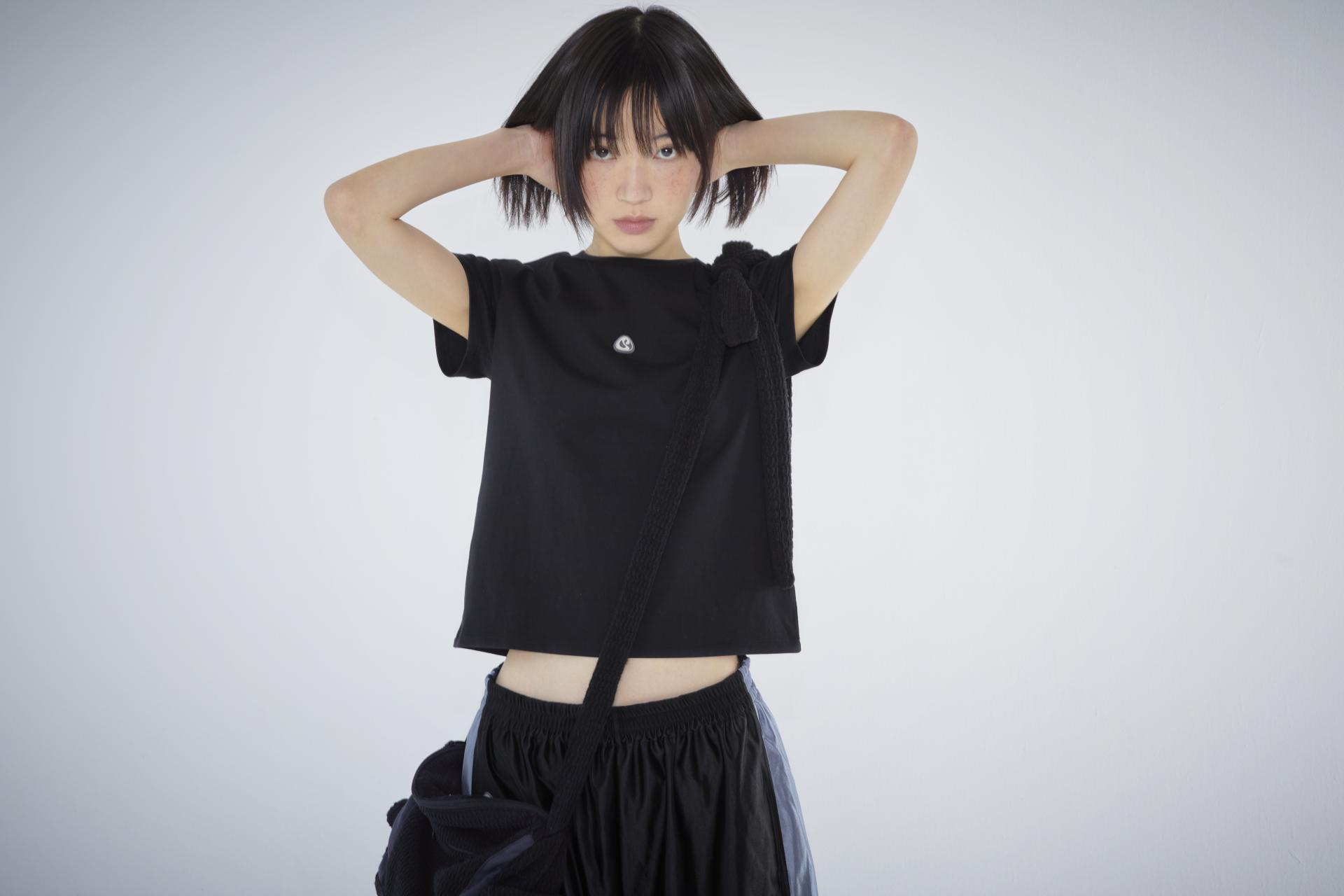 早期完売★COYSEIO★SYMBOL LOGO T-SHIRT ロゴ半袖T(3色/追跡O) MUSINSA | COYSEIO SYMBOL LOGO T-SHIRT BLACK