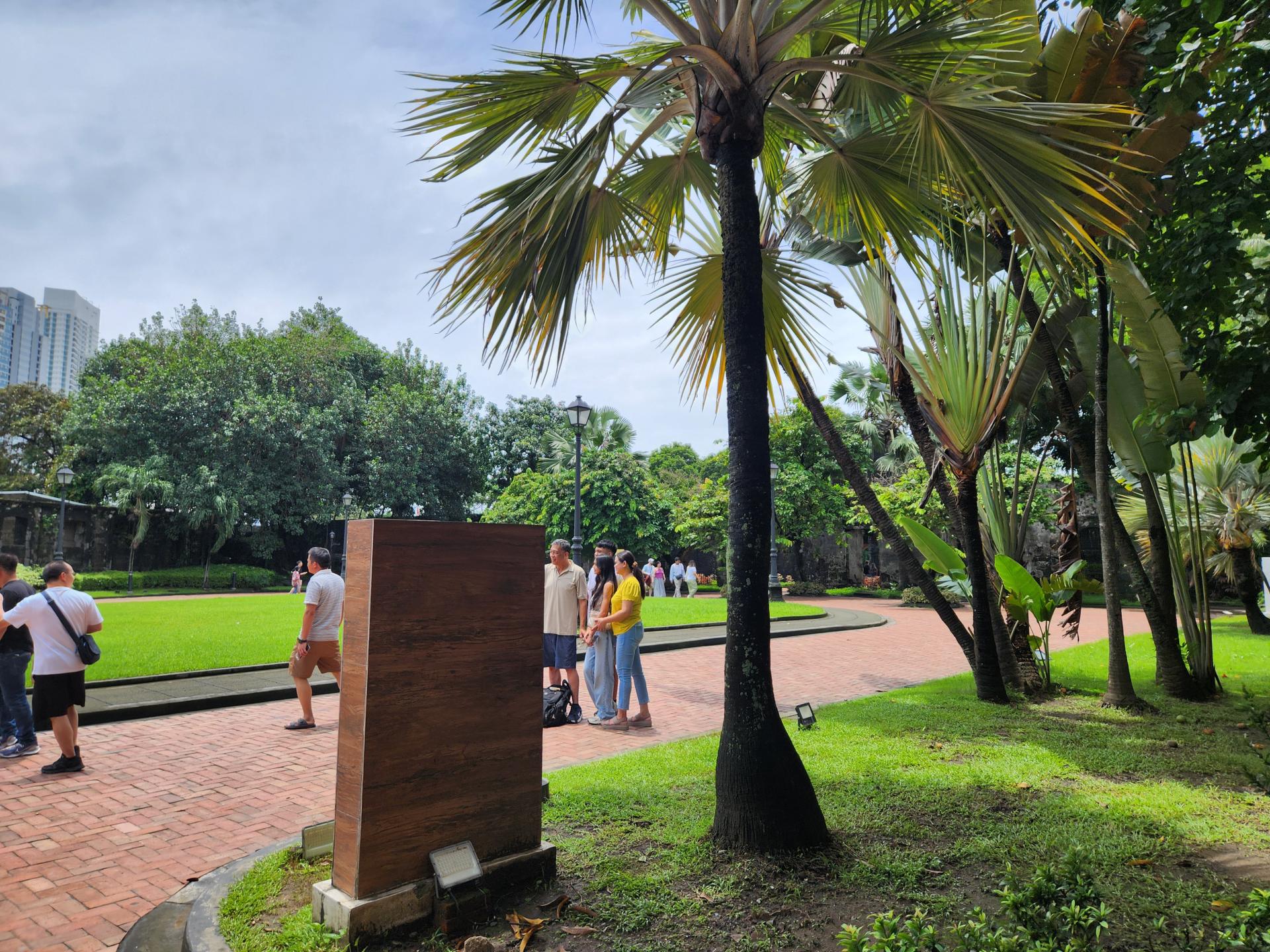 b750310ac2c7b.jpg
