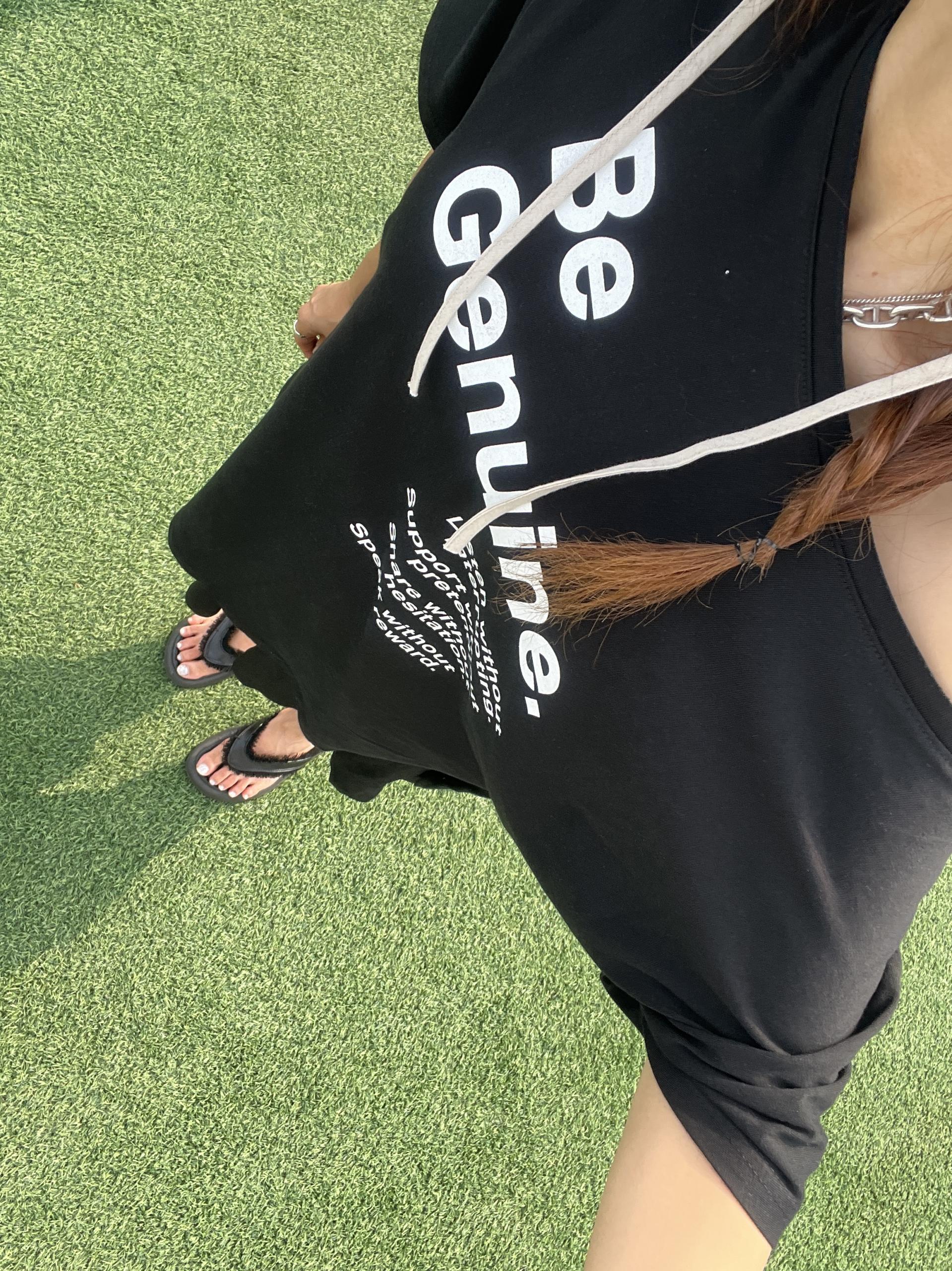 오프언발티셔츠