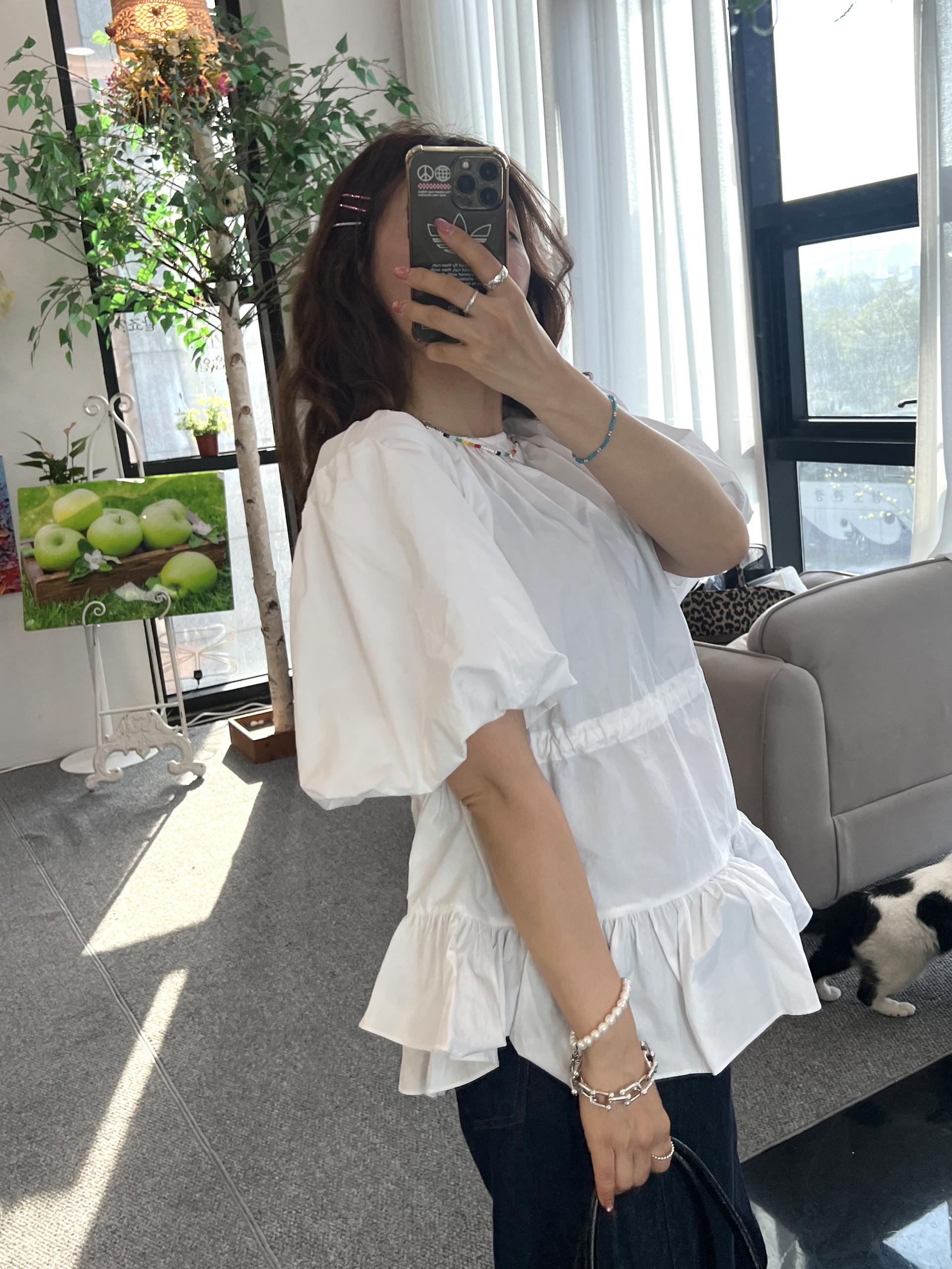 파인퍼프블라우스