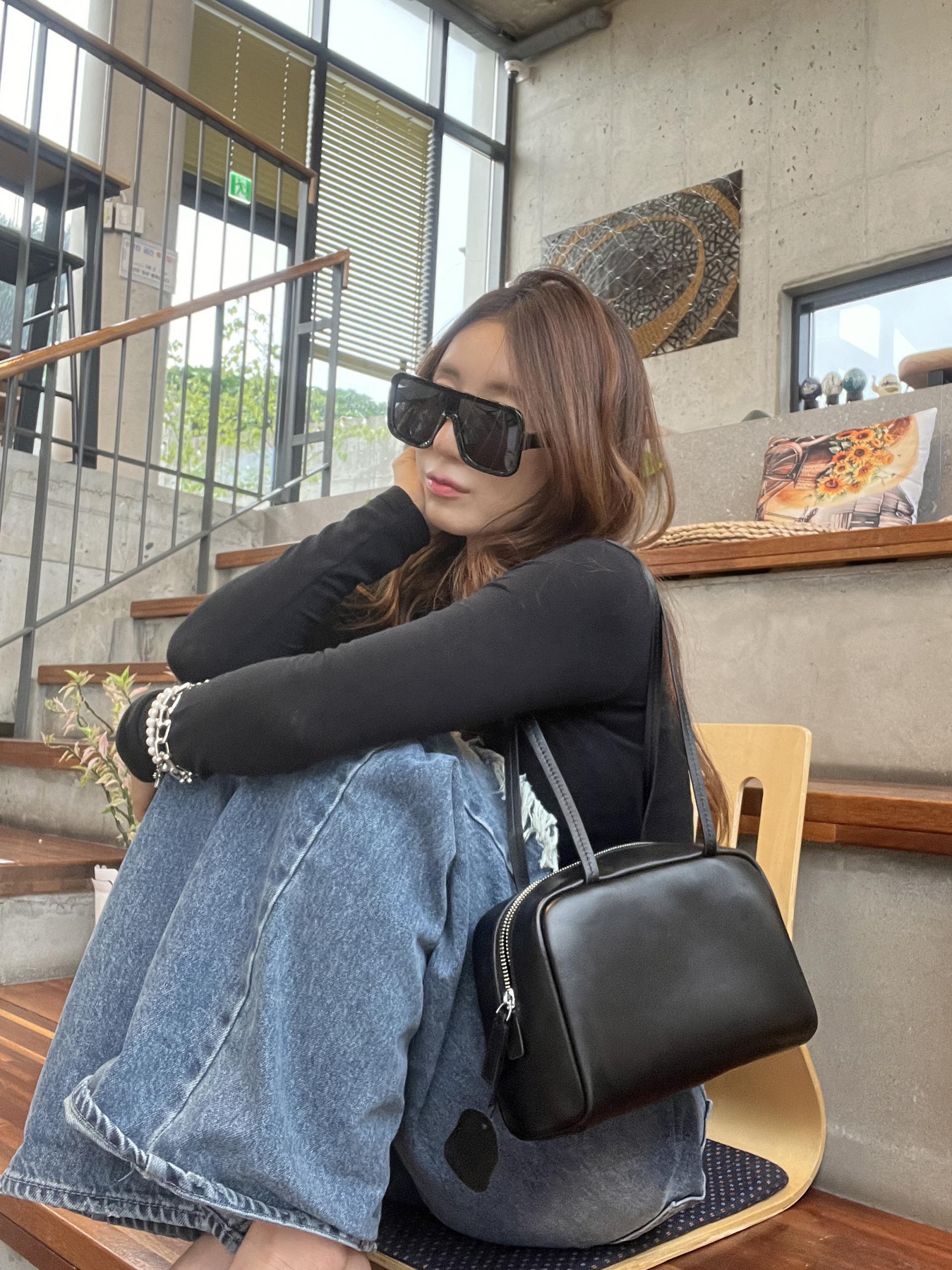 비쥬단추디셔츠