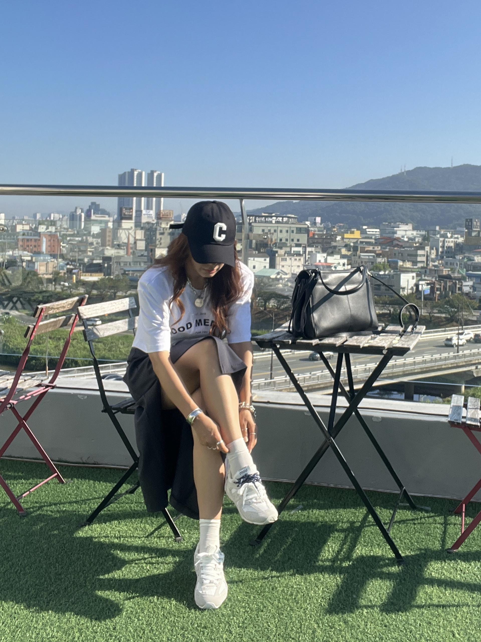 엘린버튼플리츠스커트